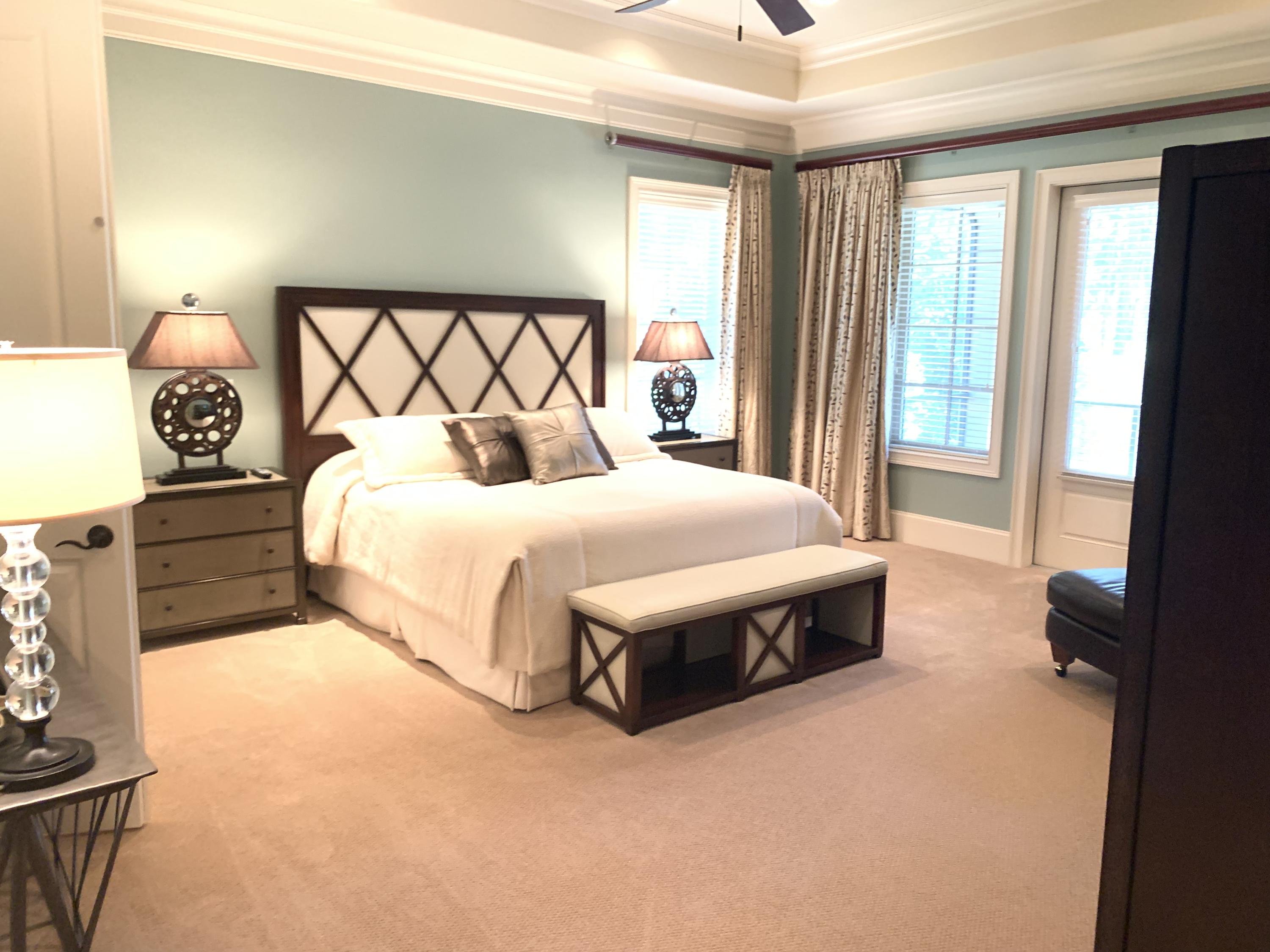 BAYTOWNE AVE EAST - Residential