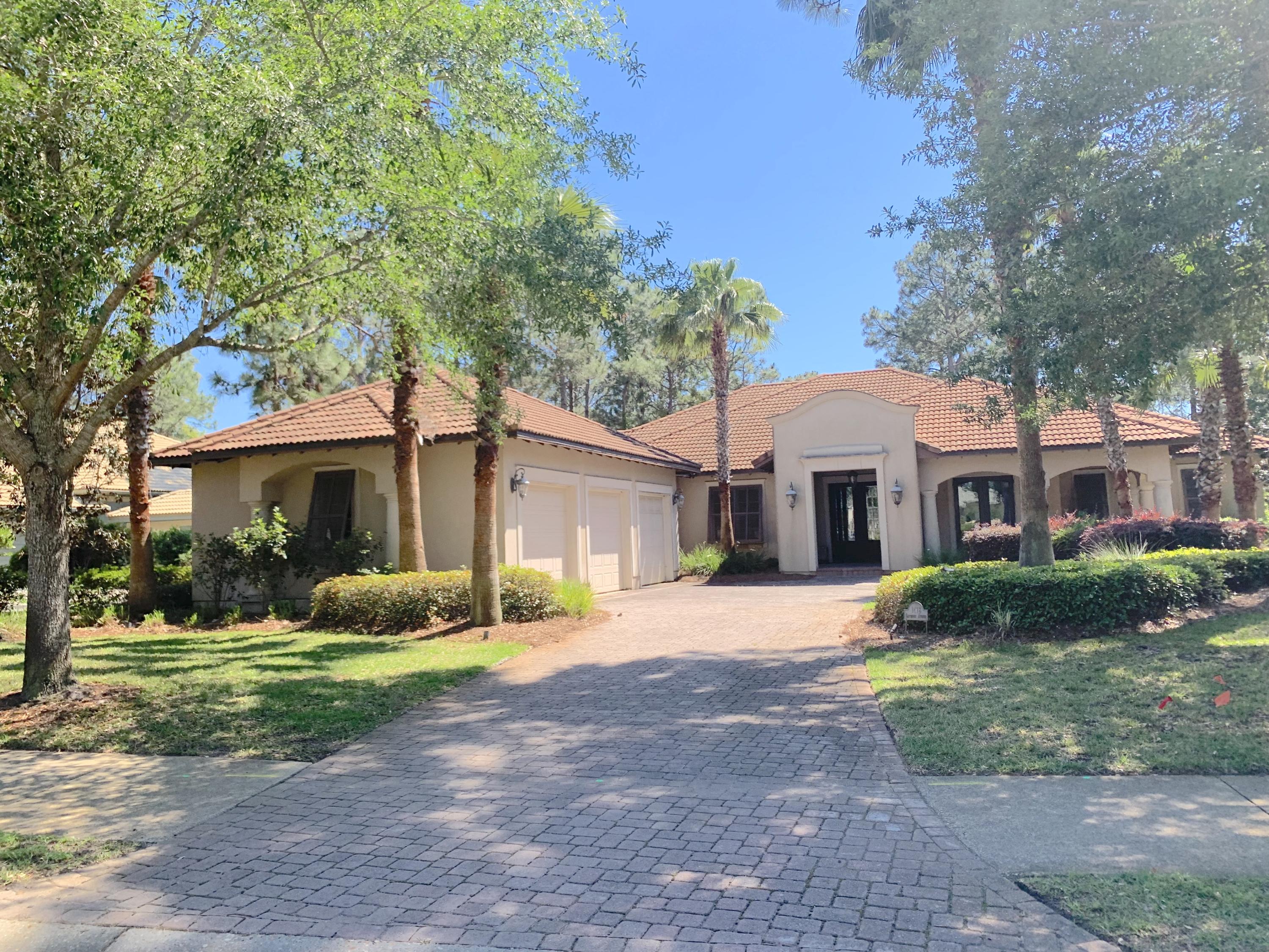 BAYTOWNE AVE EAST - Residential