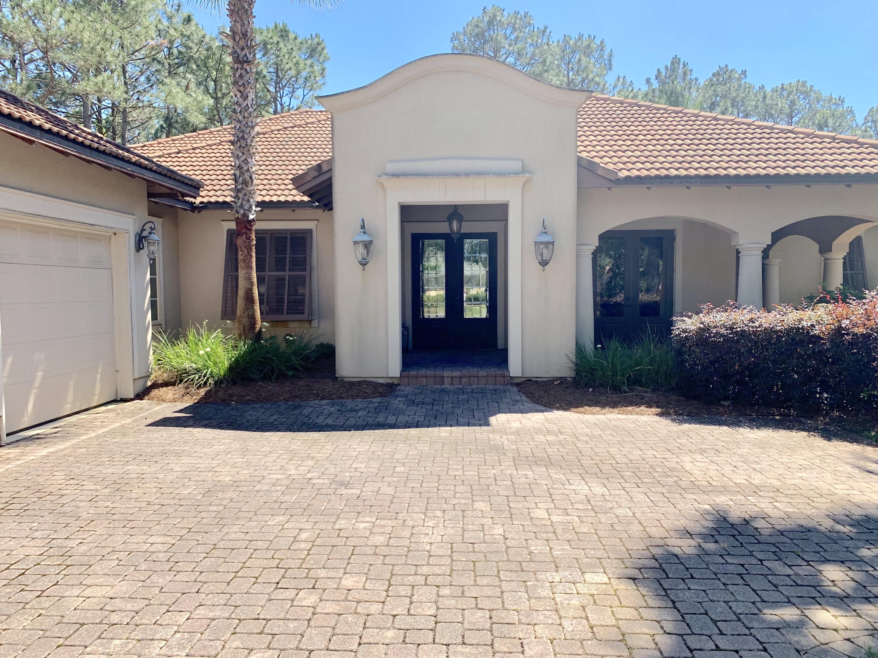 BAYTOWNE AVE EAST - Residential