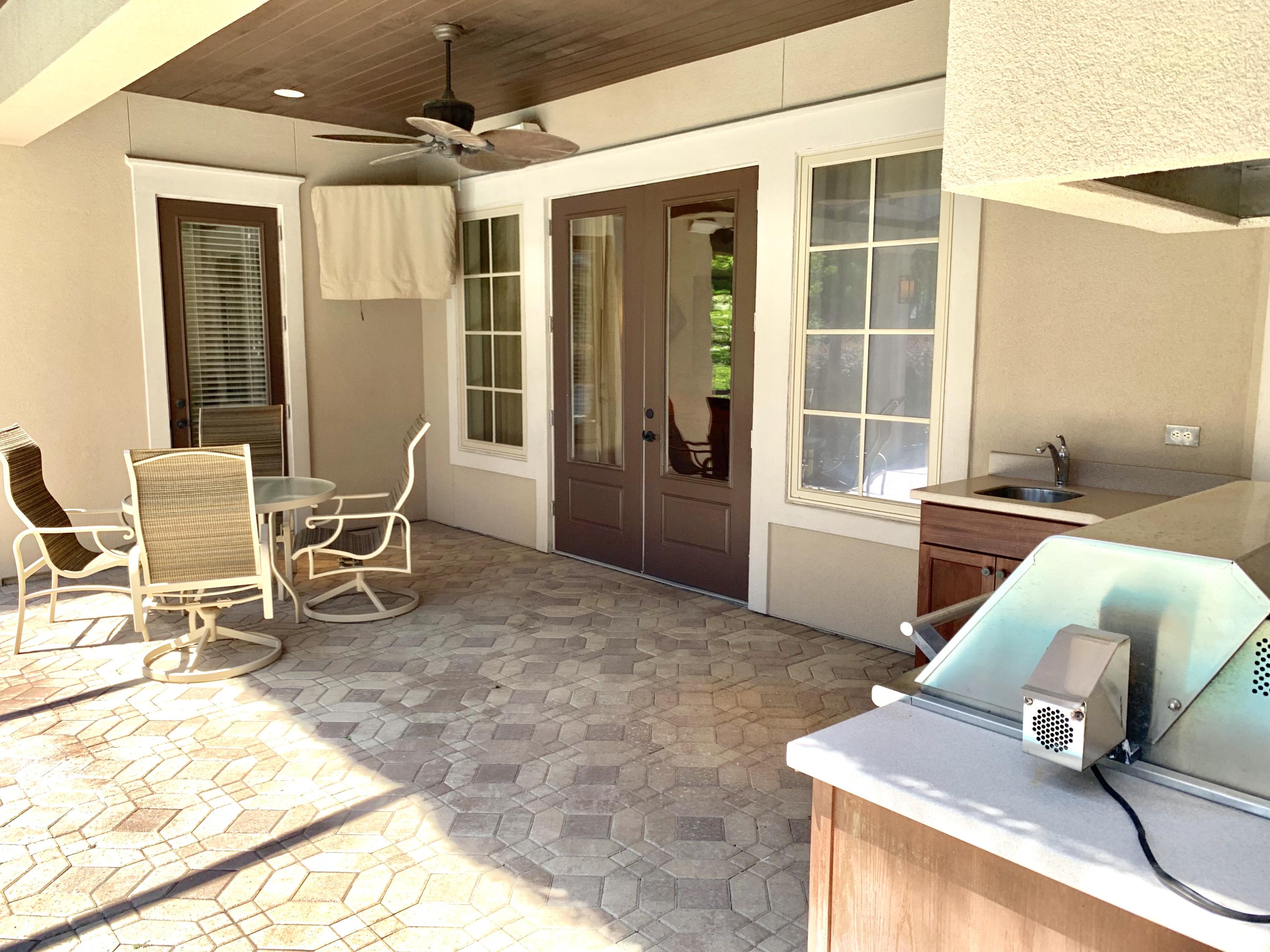 BAYTOWNE AVE EAST - Residential