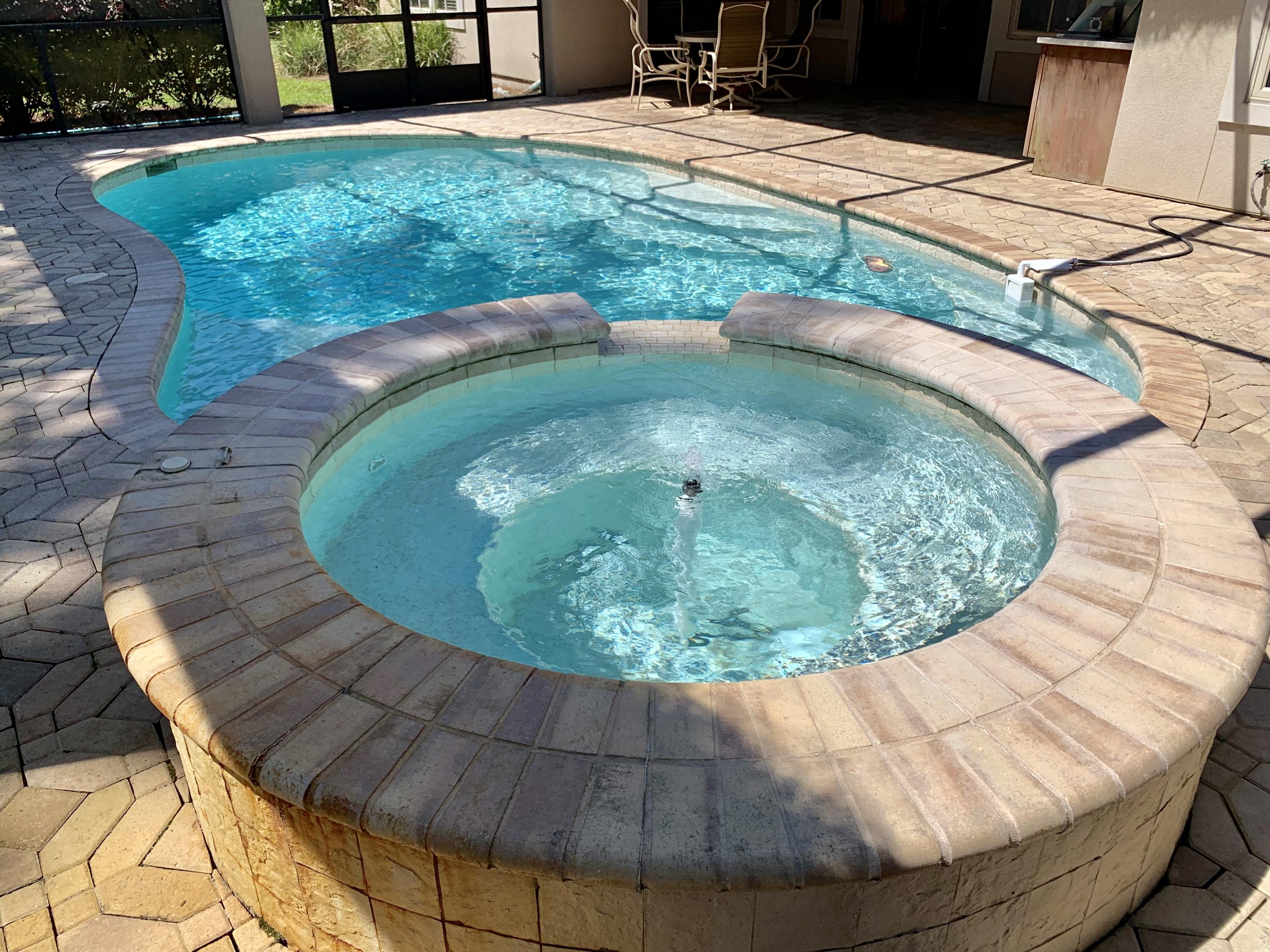 BAYTOWNE AVE EAST - Residential