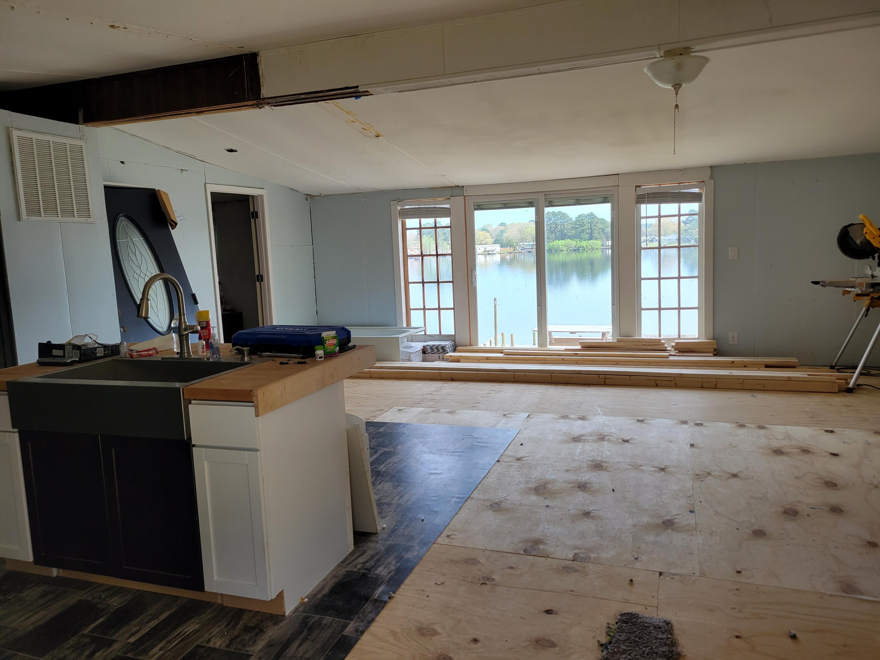 KING LAKE ESTATES - Residential