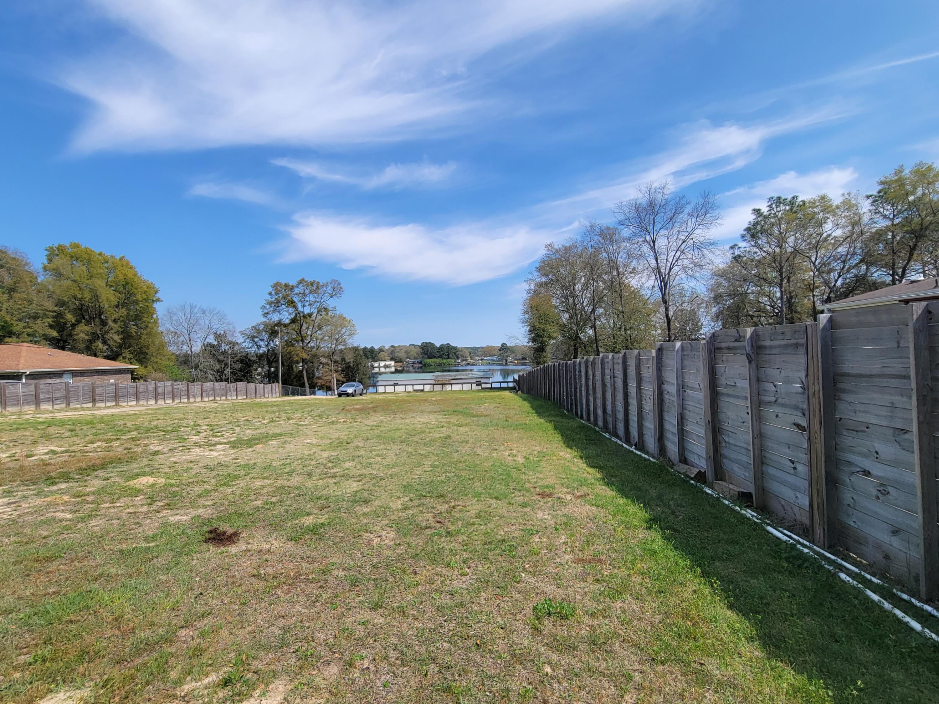 KING LAKE ESTATES - Residential