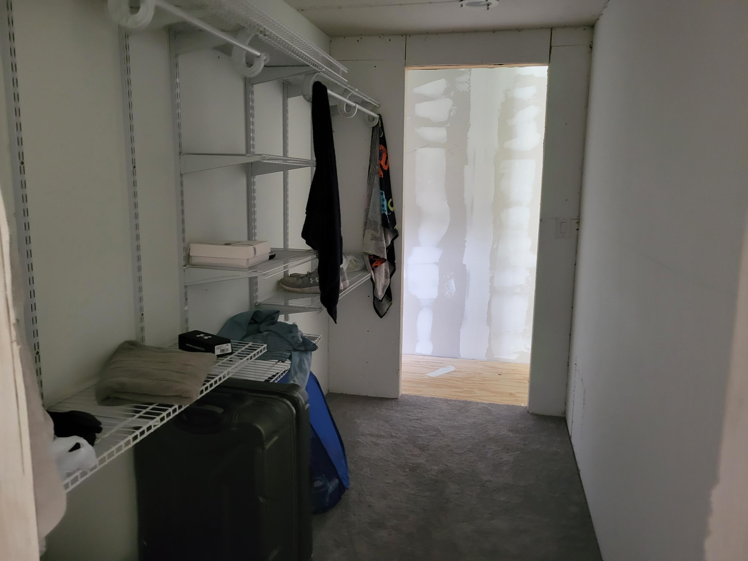 KING LAKE ESTATES - Residential