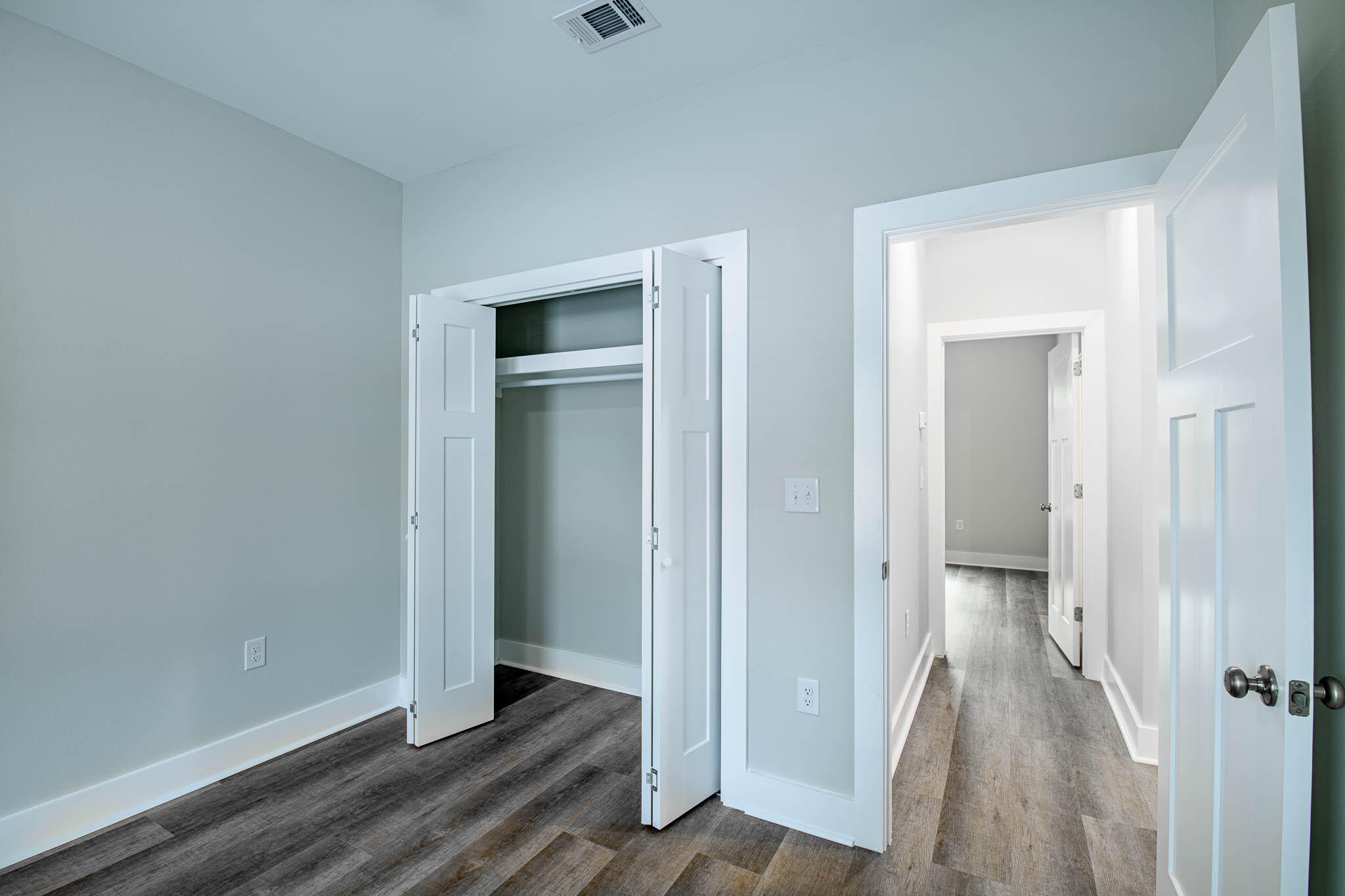 CLEARING ON KELLY MILL ROAD ''The Clearing'' - Residential Lease