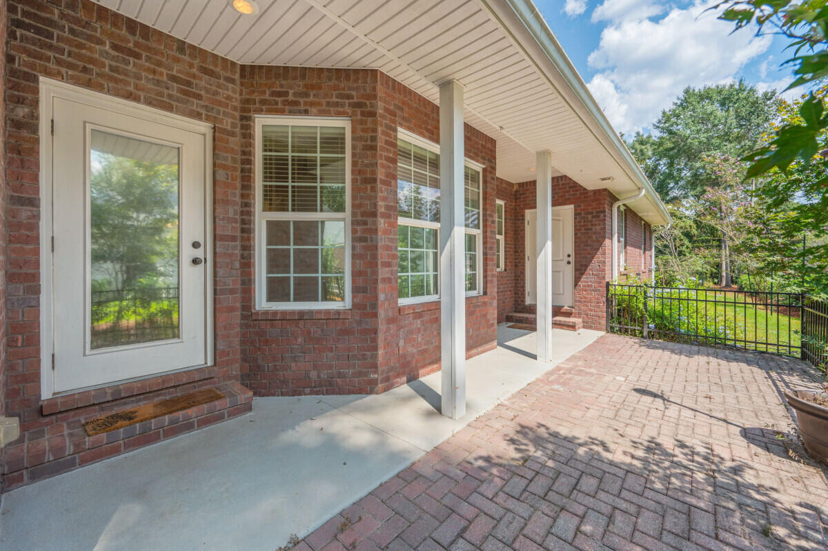 CLAIRES VINEYARD - Residential