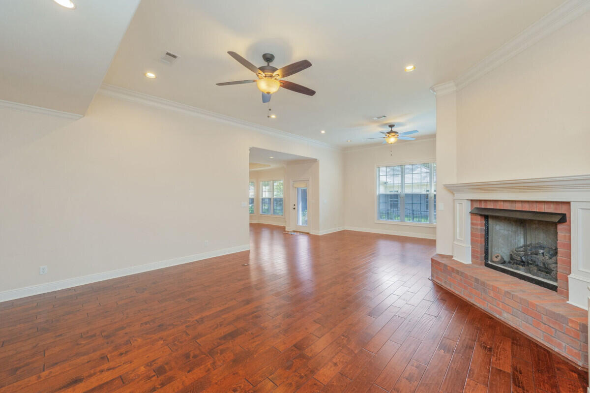 CLAIRES VINEYARD - Residential