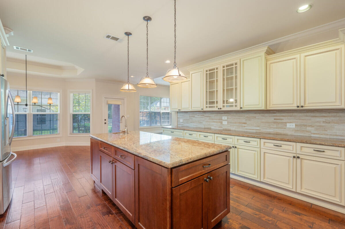 CLAIRES VINEYARD - Residential