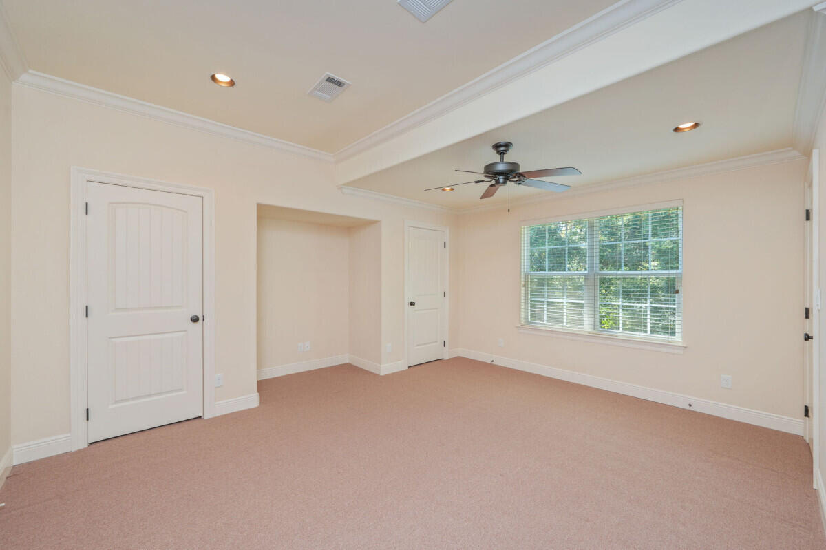 CLAIRES VINEYARD - Residential