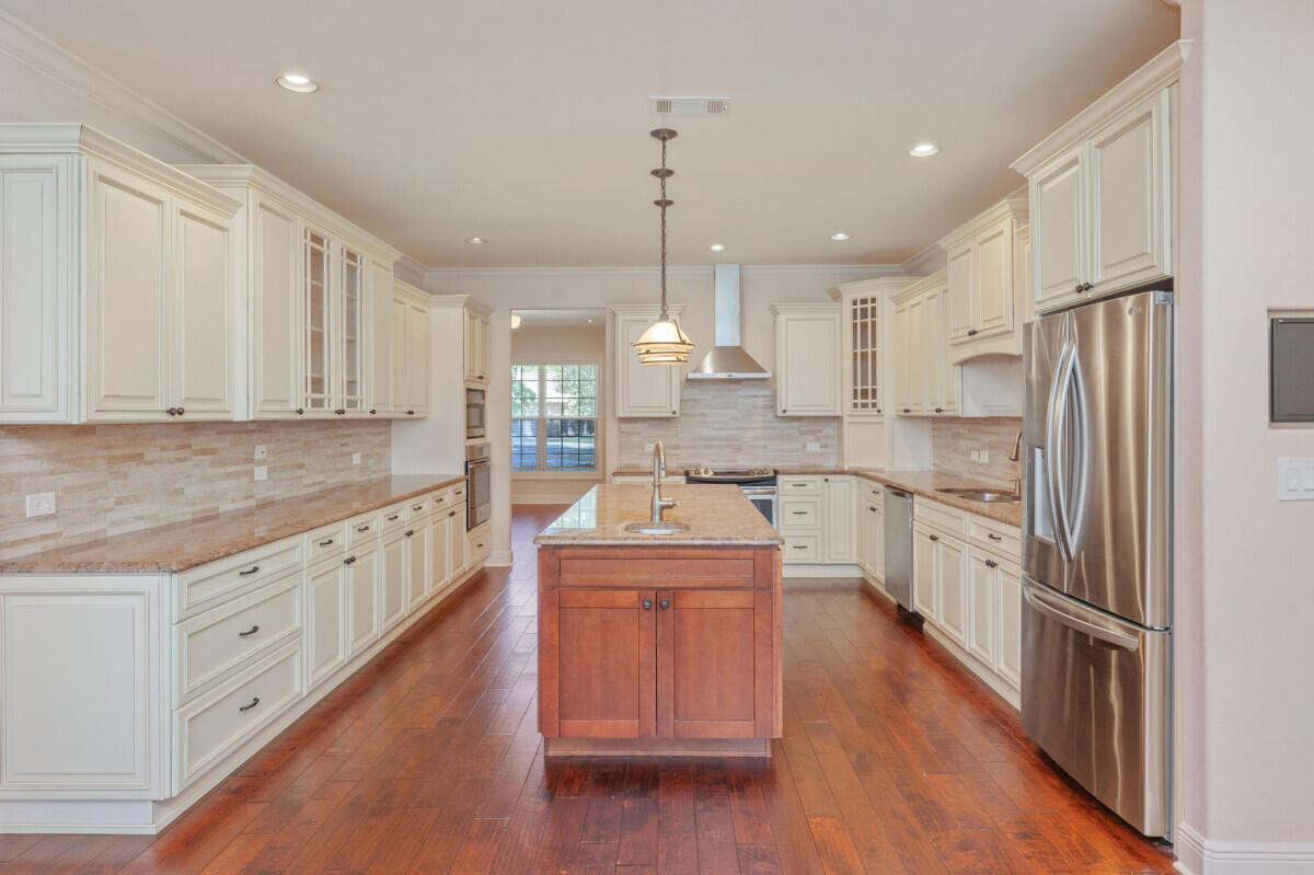 CLAIRES VINEYARD - Residential
