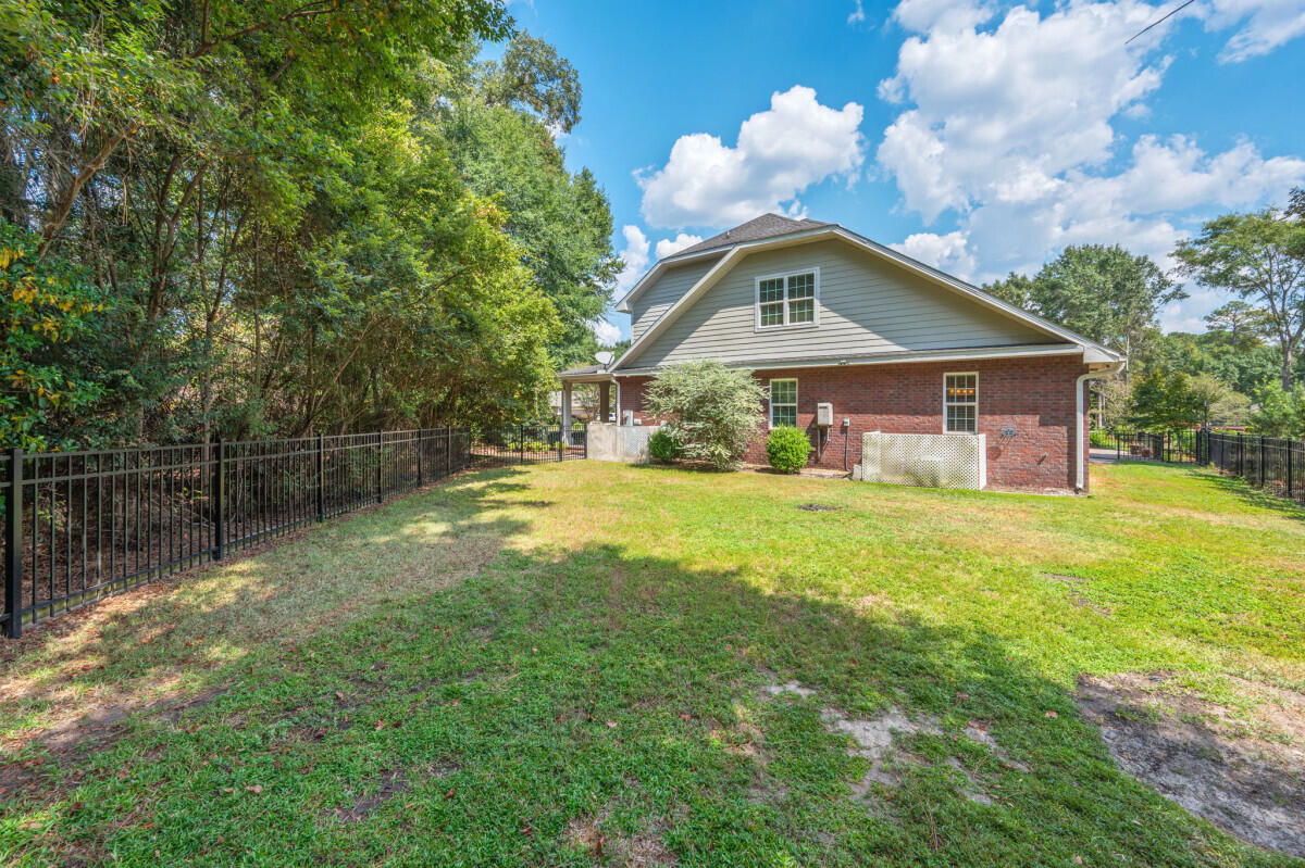 CLAIRES VINEYARD - Residential