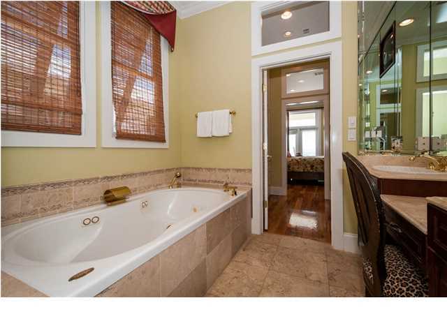 DESTIN POINTE - Residential