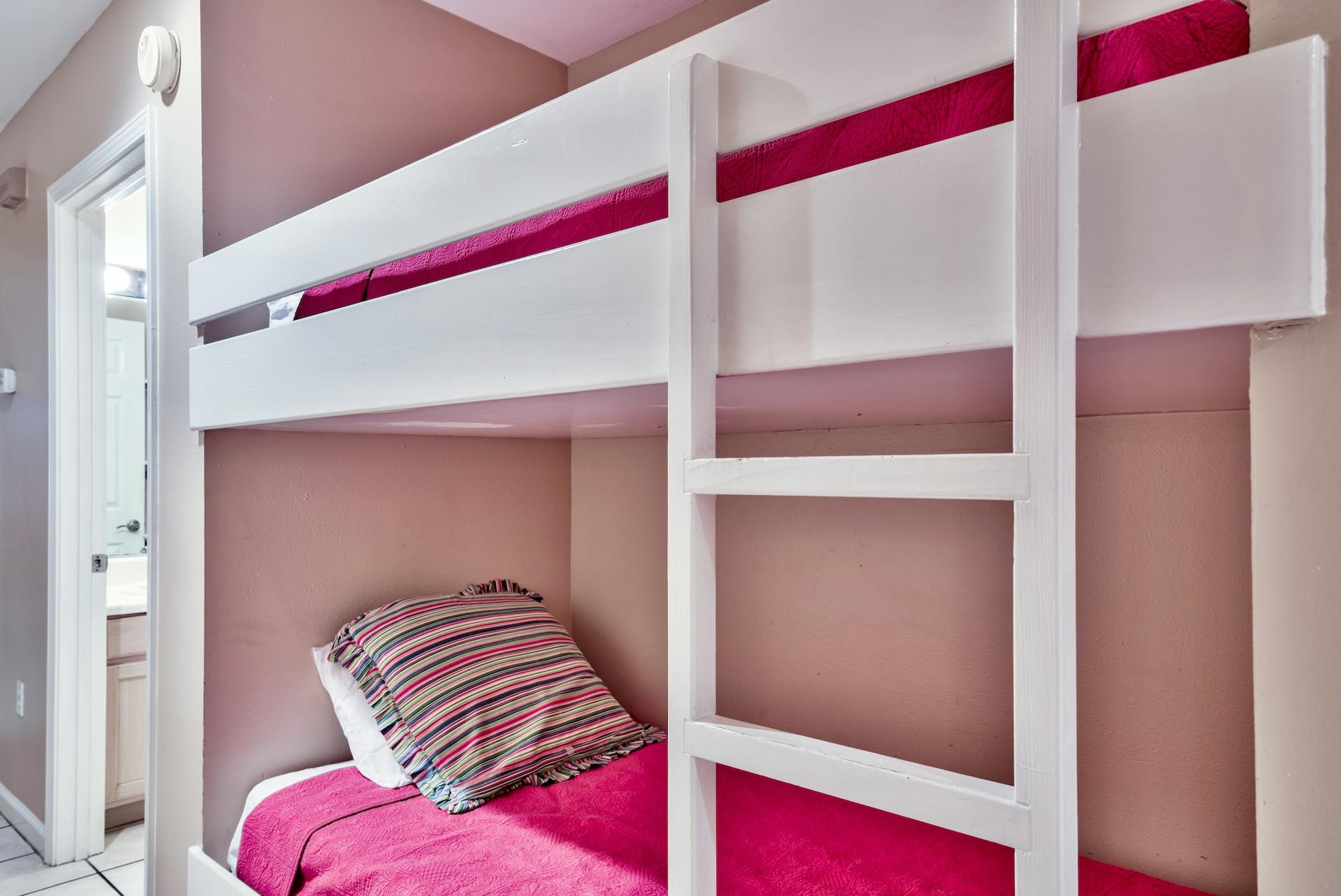 WINDANCER CONDO - Residential