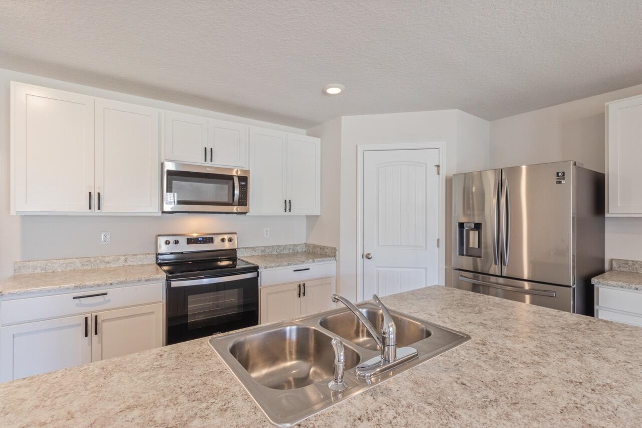 TIMBERLAND RIDGE - Residential Lease