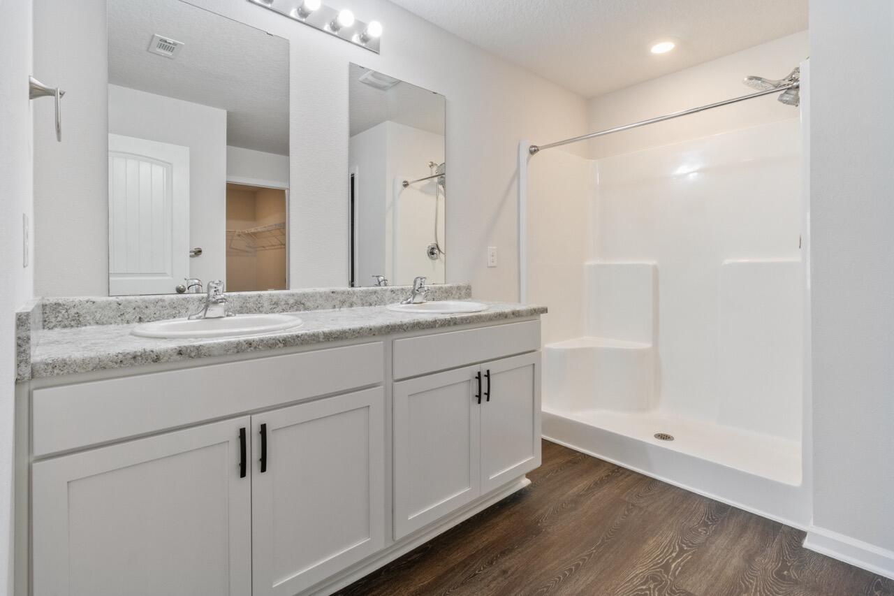 TIMBERLAND RIDGE - Residential Lease