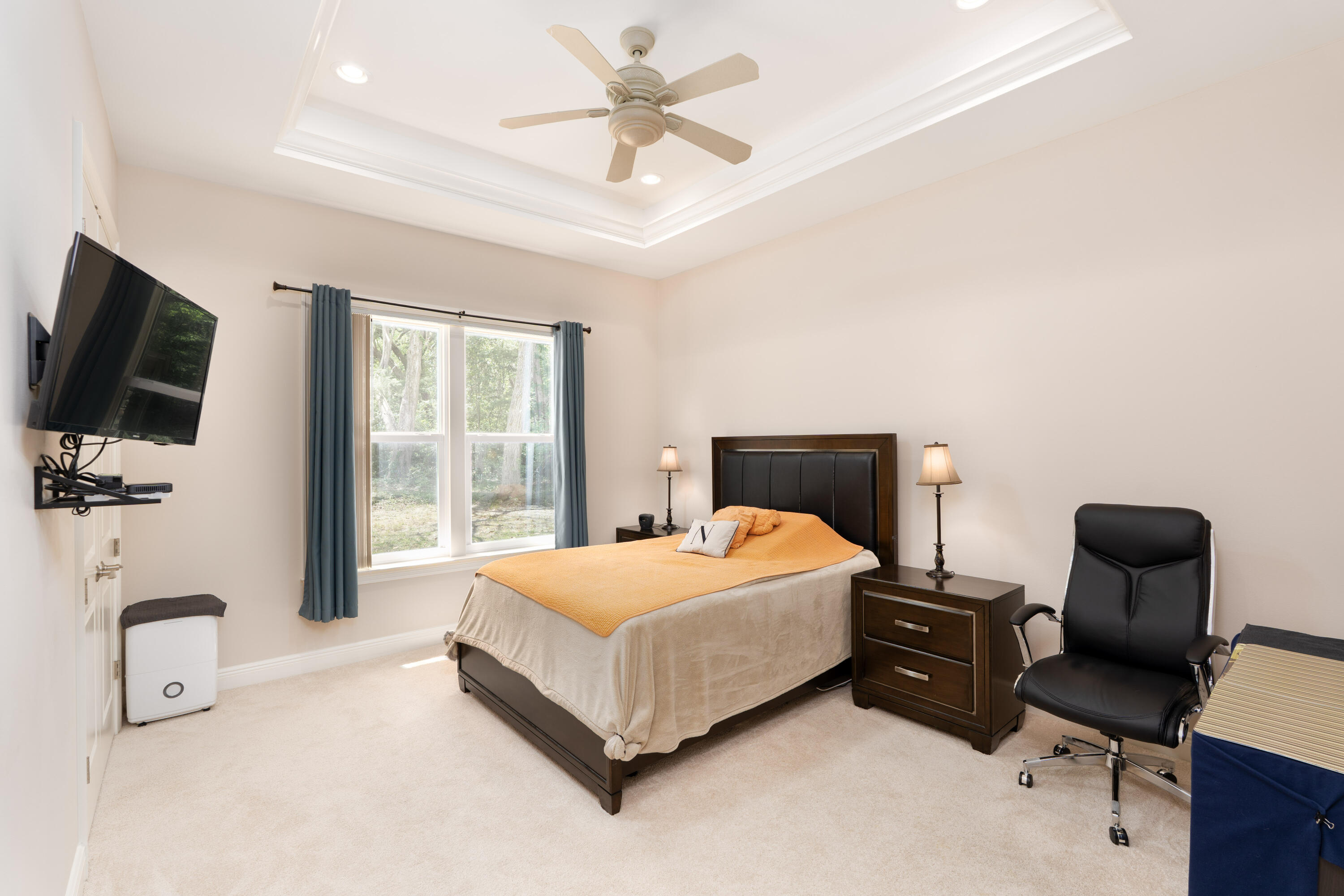 Lake Pippin - Residential