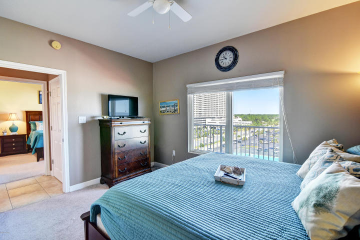 SHORES OF PANAMA - Residential