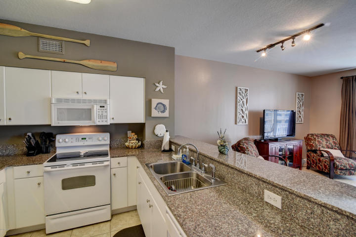 SHORES OF PANAMA - Residential