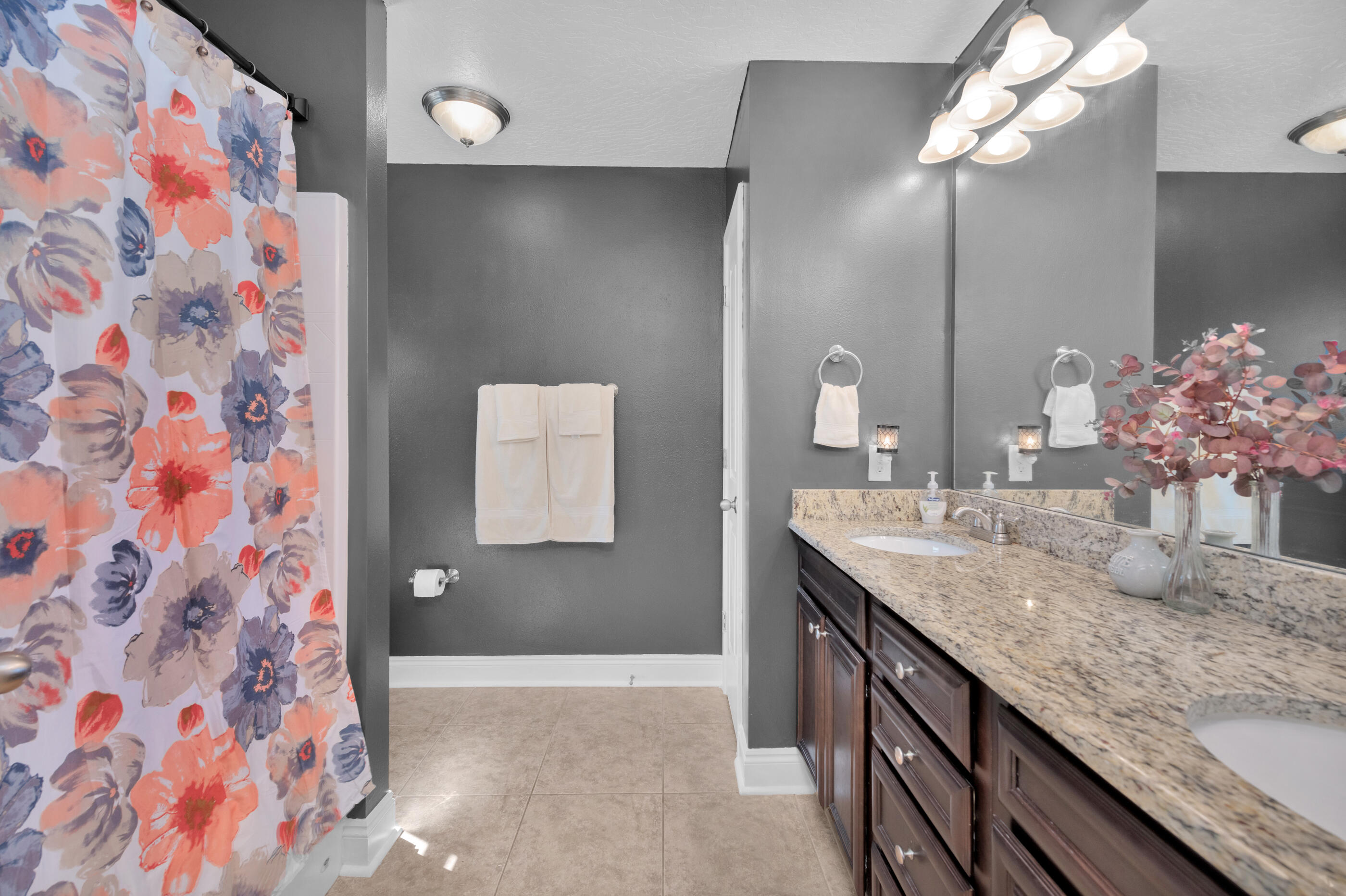 COTTAGES AT EAST RIVER - Residential