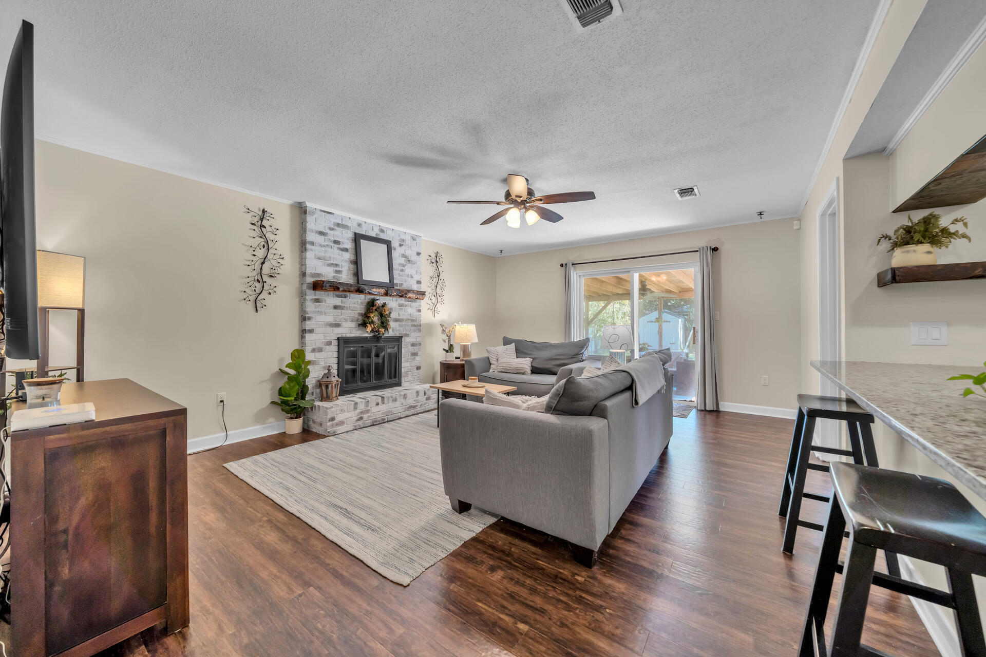 SUNSET BEACH - Residential