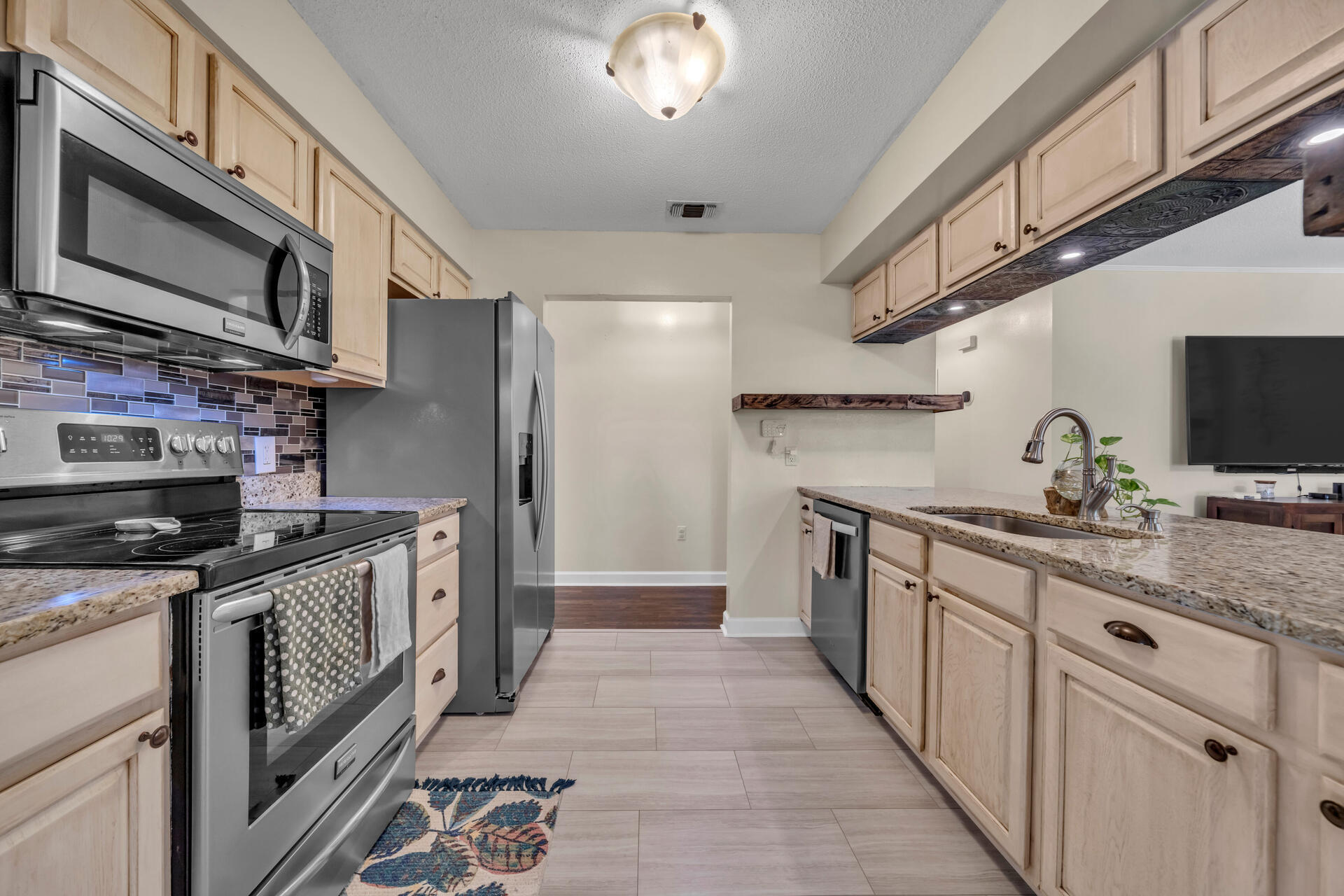 SUNSET BEACH - Residential