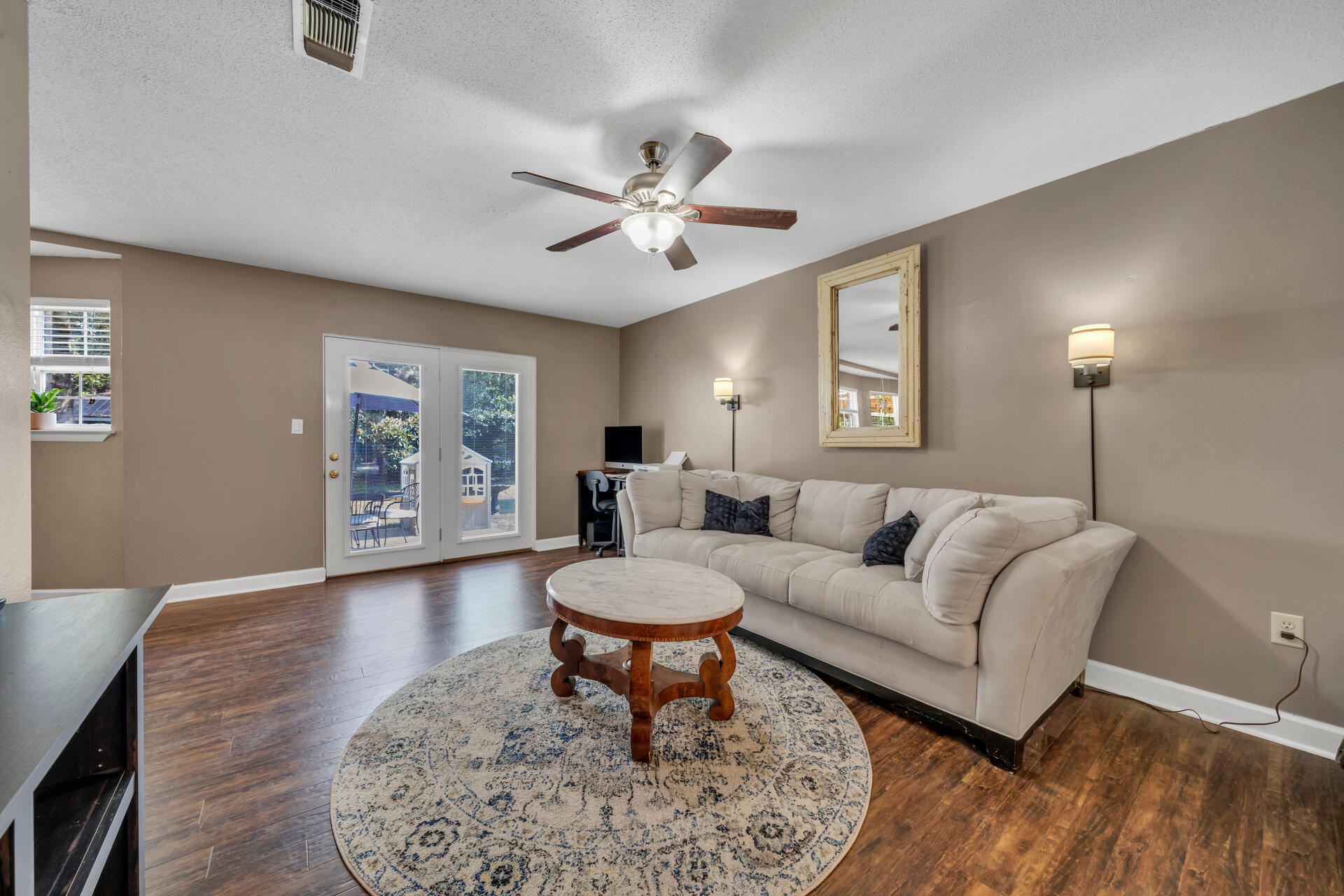 SUNSET BEACH - Residential