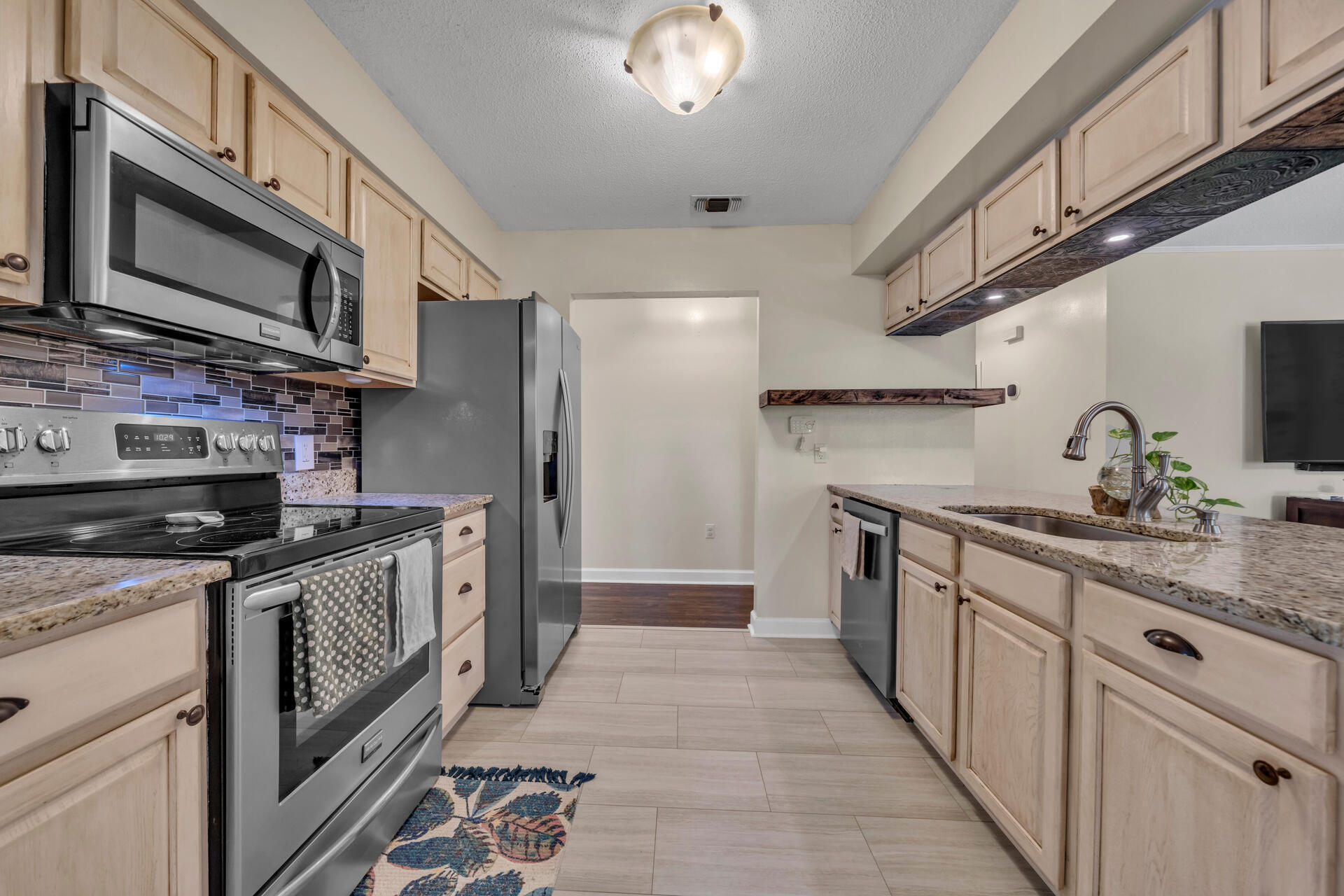 SUNSET BEACH - Residential