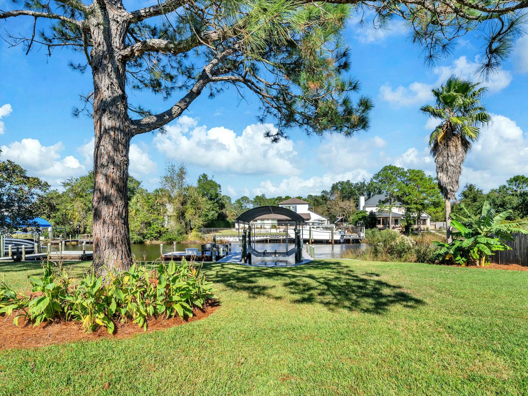 INDIAN BAYOU - Residential