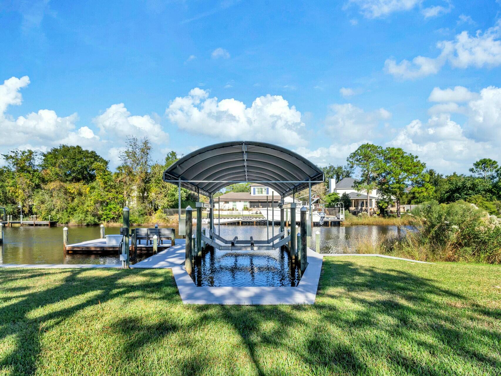 INDIAN BAYOU - Residential