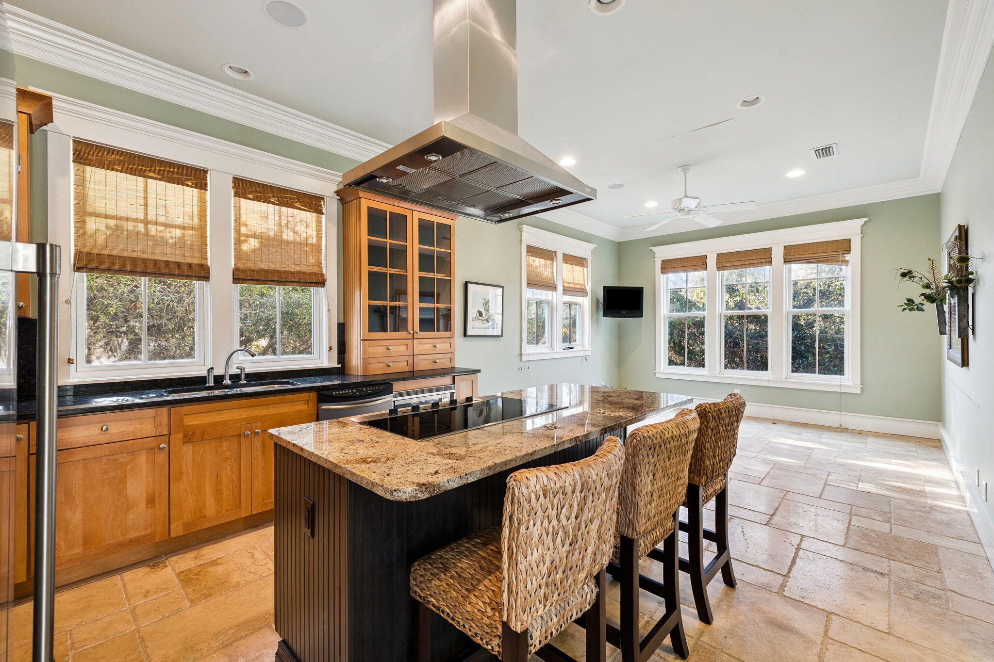 BLUE MOUNTAIN BEACH - Residential