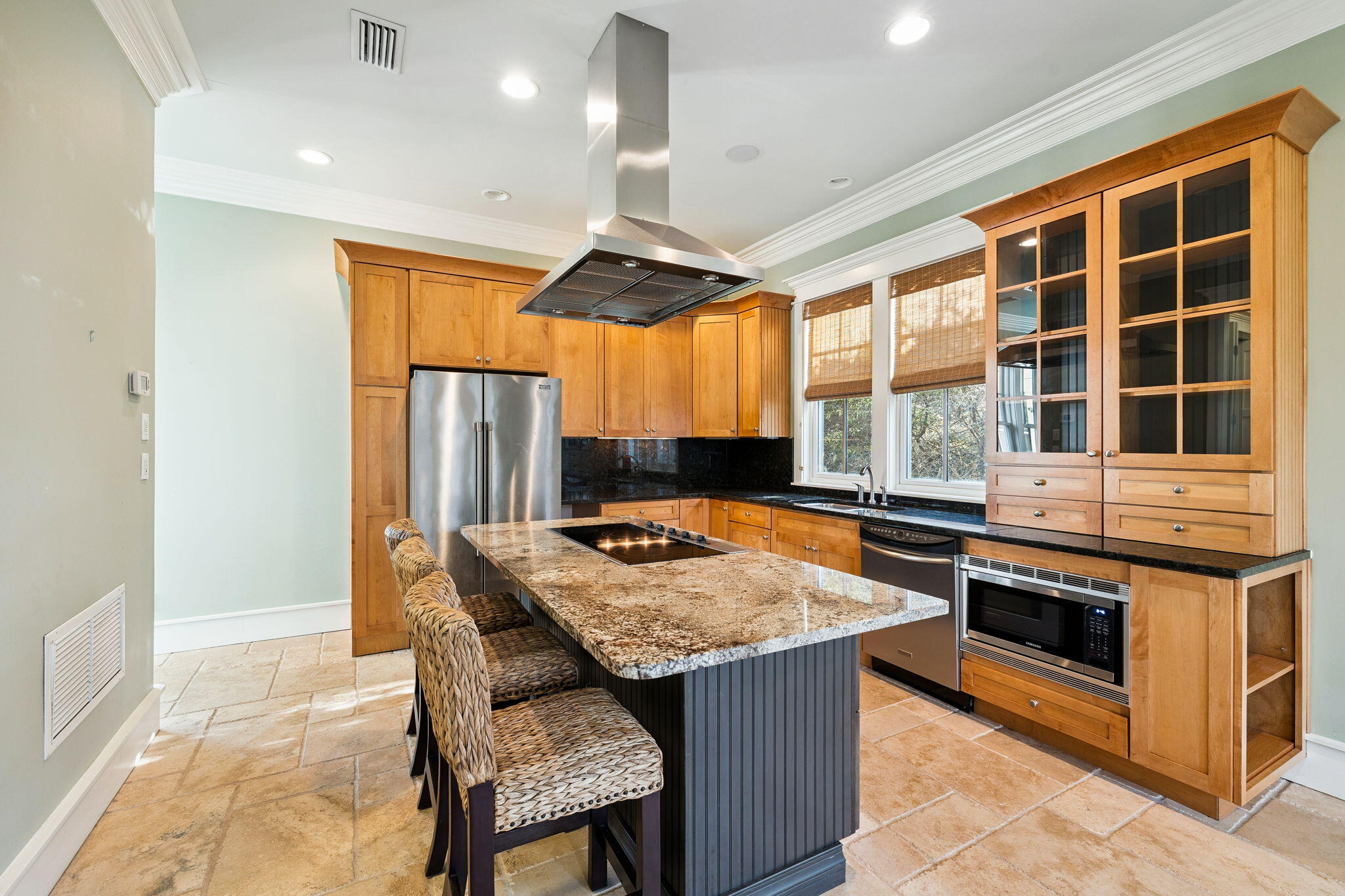 BLUE MOUNTAIN BEACH - Residential