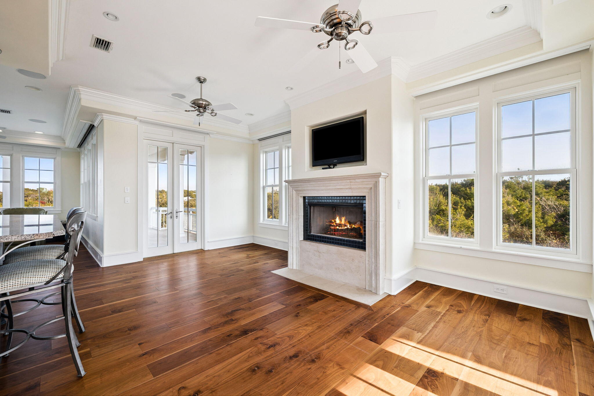 BLUE MOUNTAIN BEACH - Residential