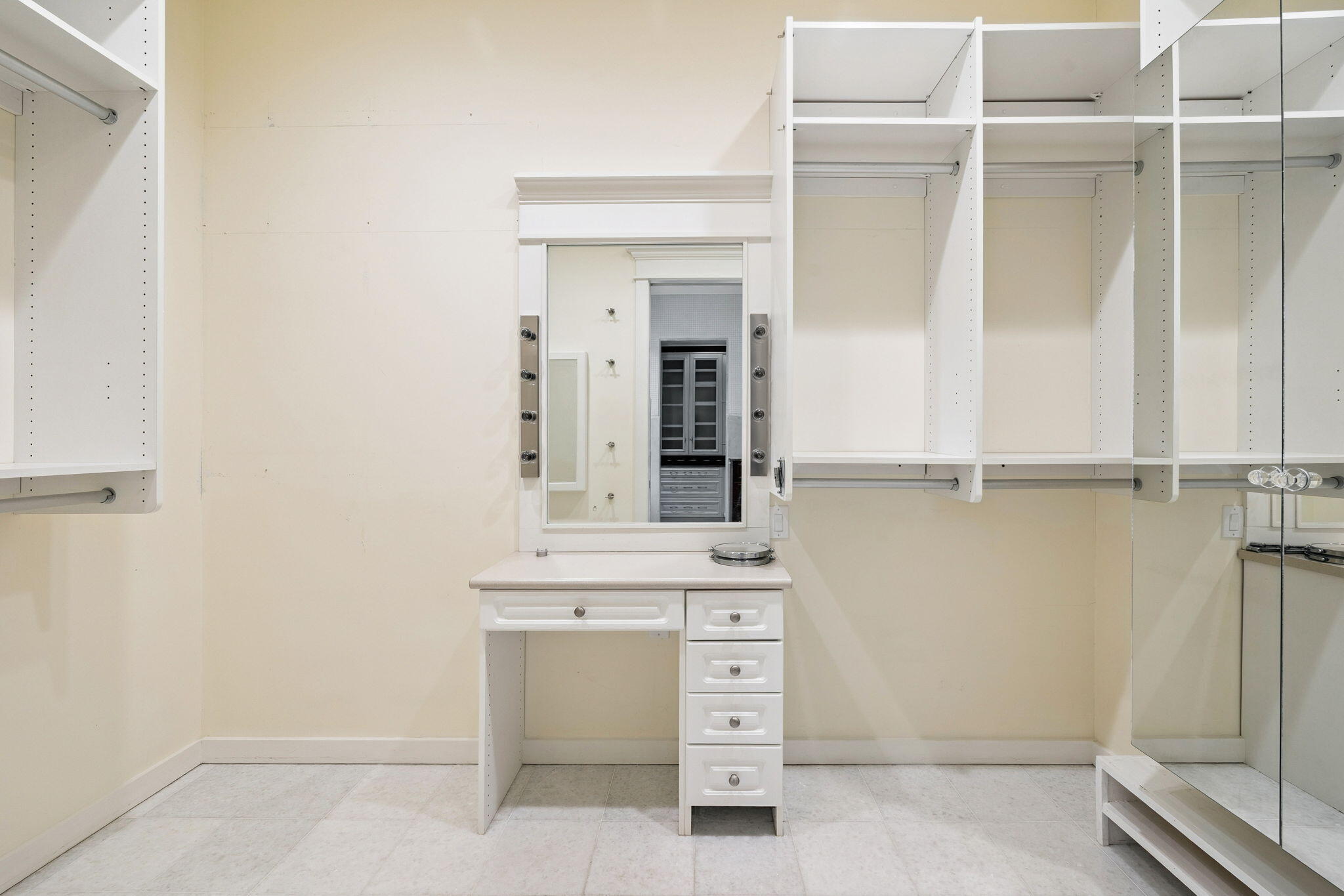 BLUE MOUNTAIN BEACH - Residential