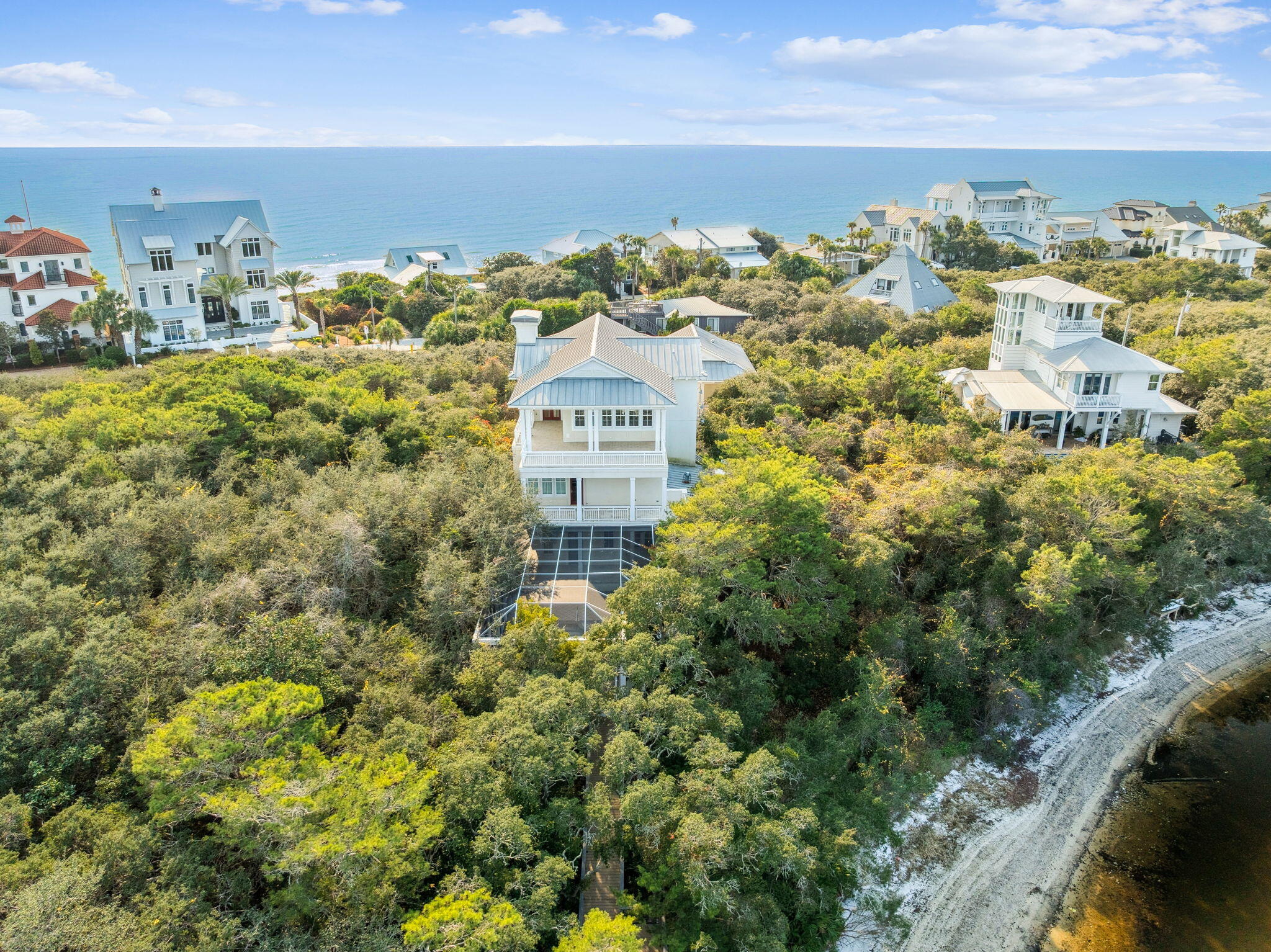 BLUE MOUNTAIN BEACH - Residential