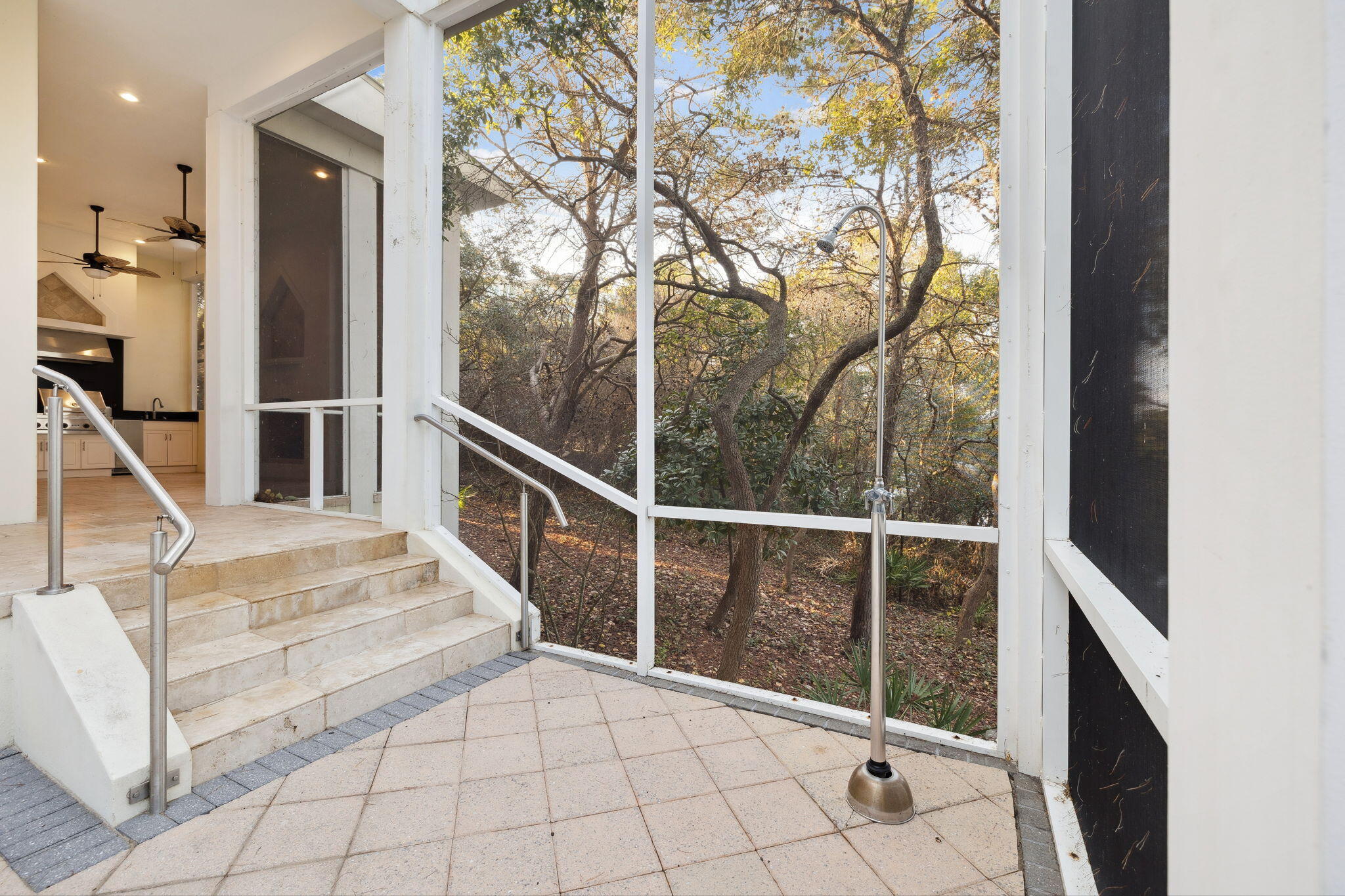 BLUE MOUNTAIN BEACH - Residential