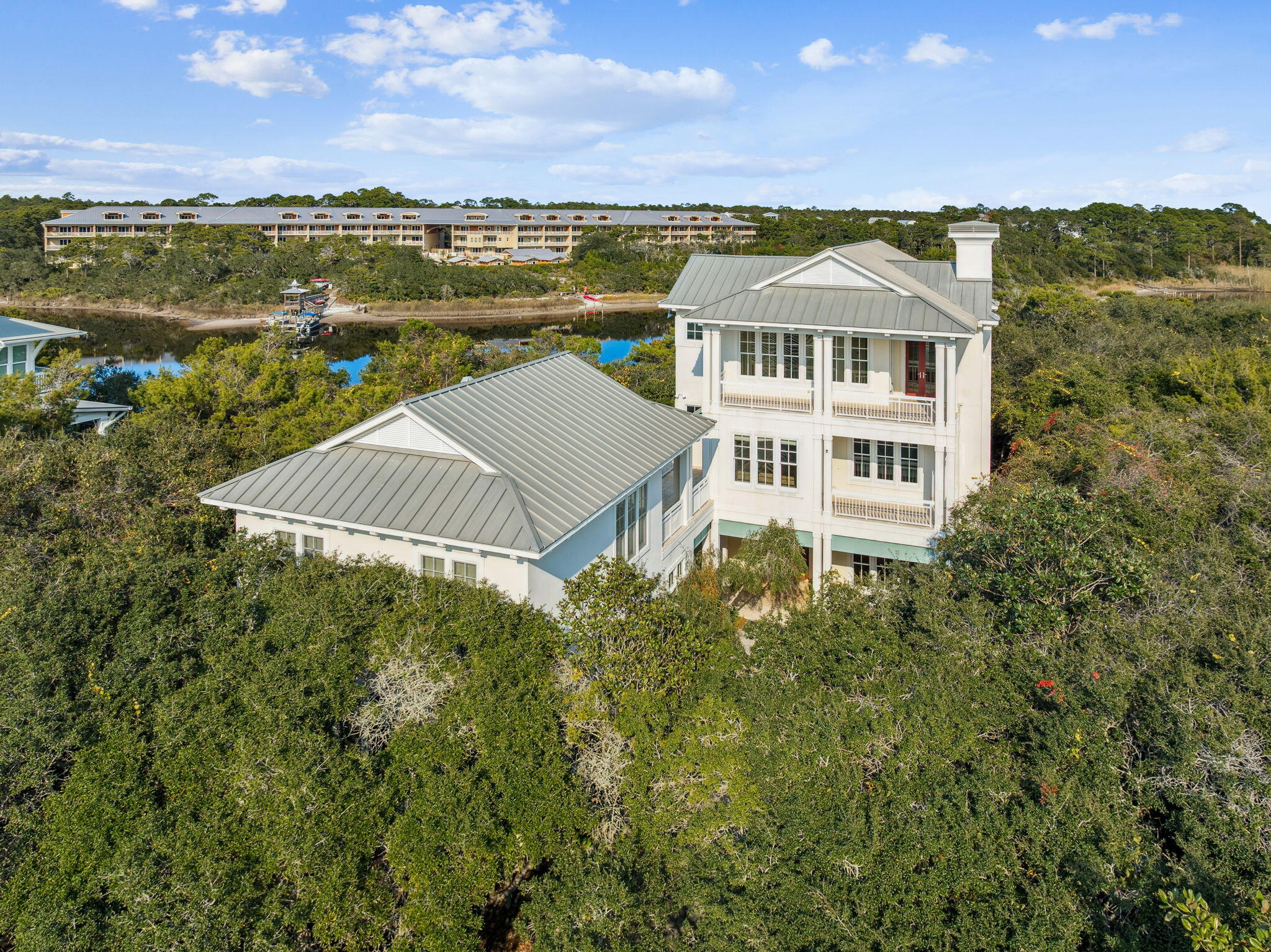 BLUE MOUNTAIN BEACH - Residential