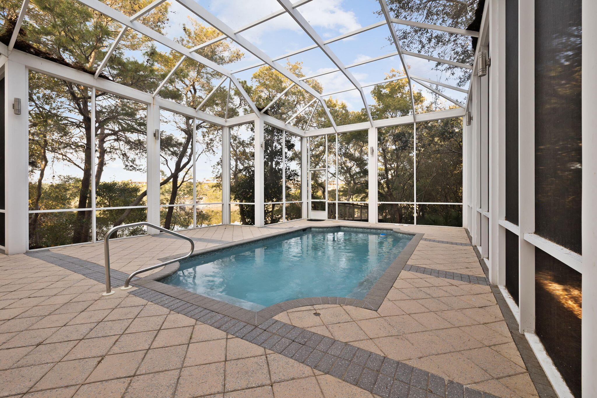 BLUE MOUNTAIN BEACH - Residential