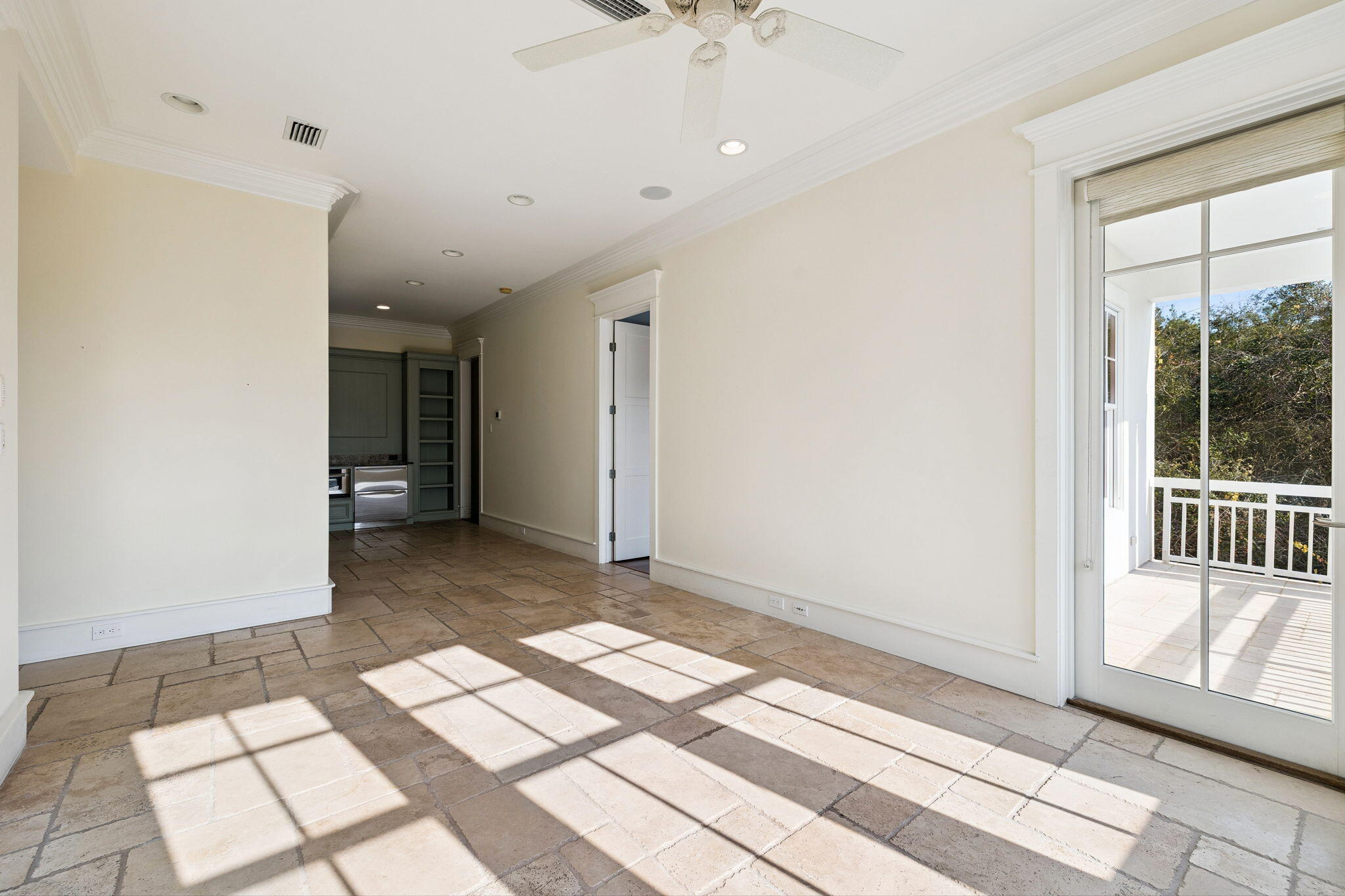 BLUE MOUNTAIN BEACH - Residential