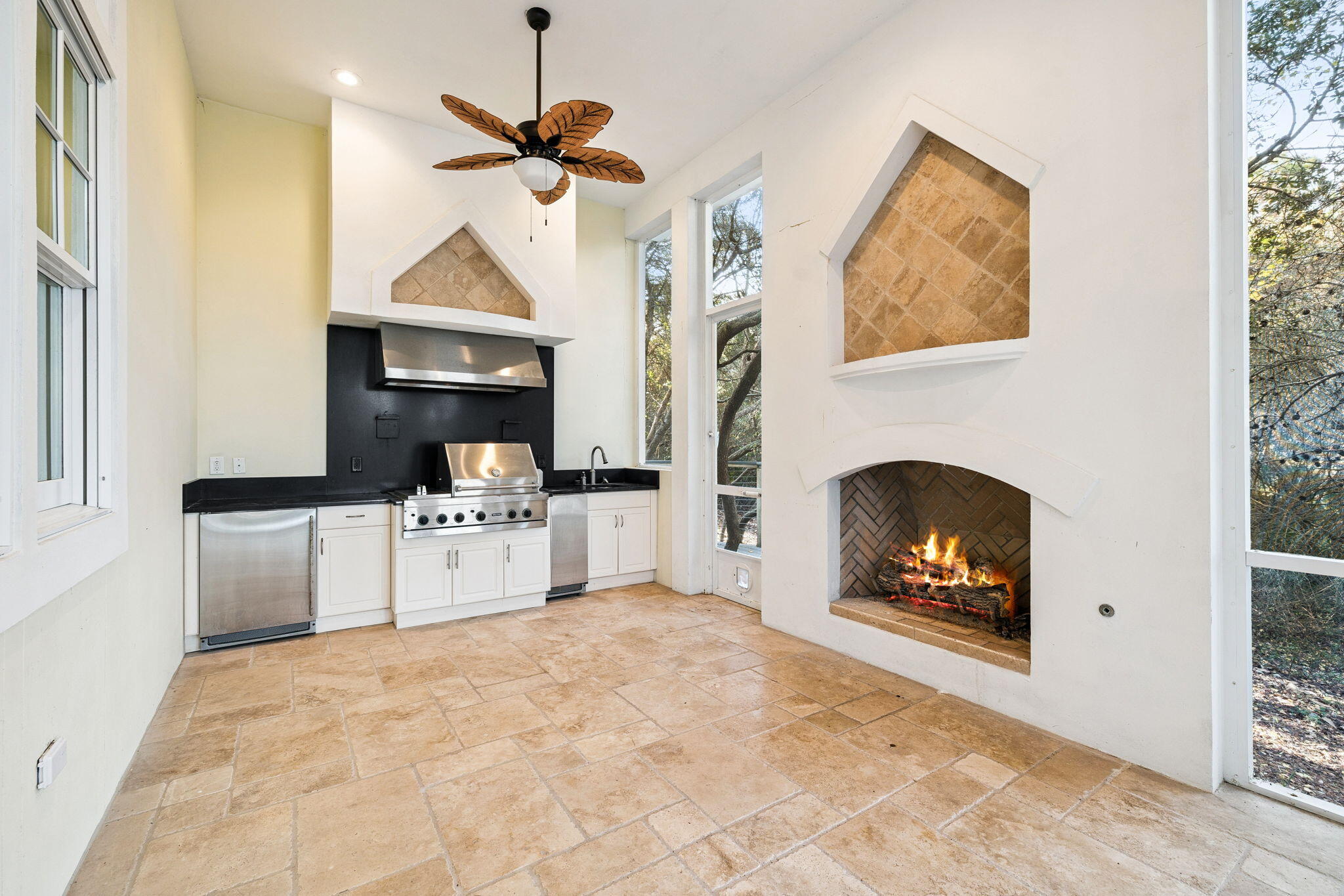 BLUE MOUNTAIN BEACH - Residential