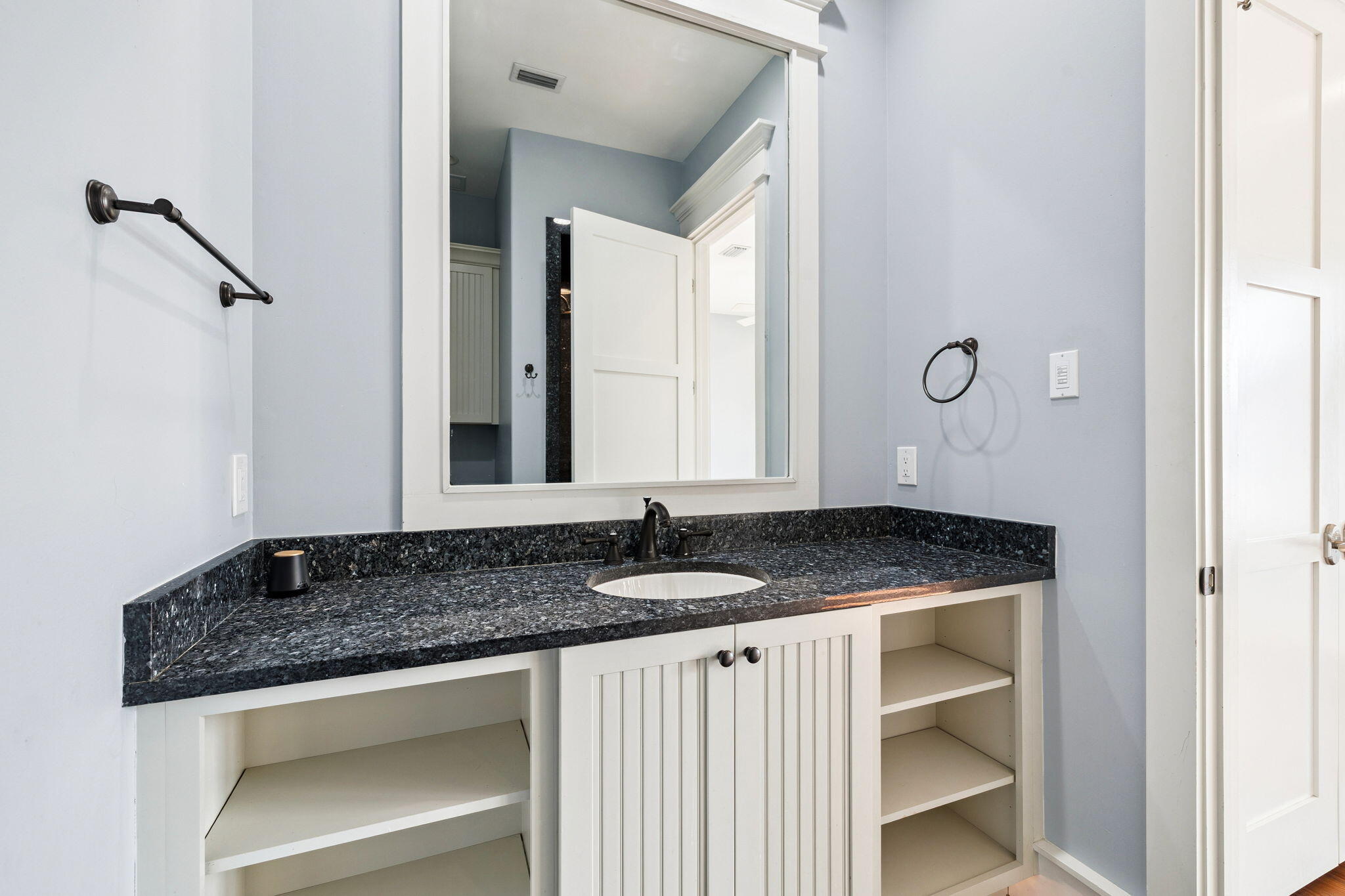 BLUE MOUNTAIN BEACH - Residential