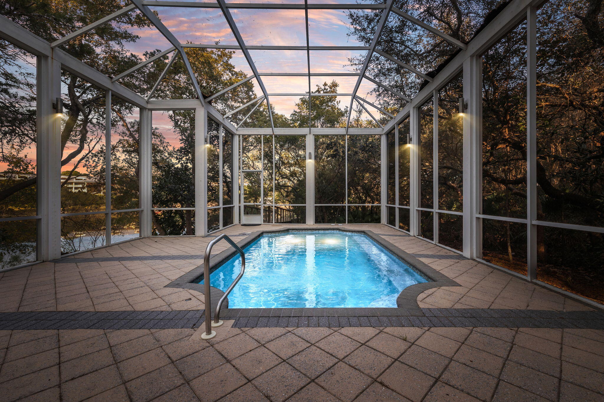 BLUE MOUNTAIN BEACH - Residential