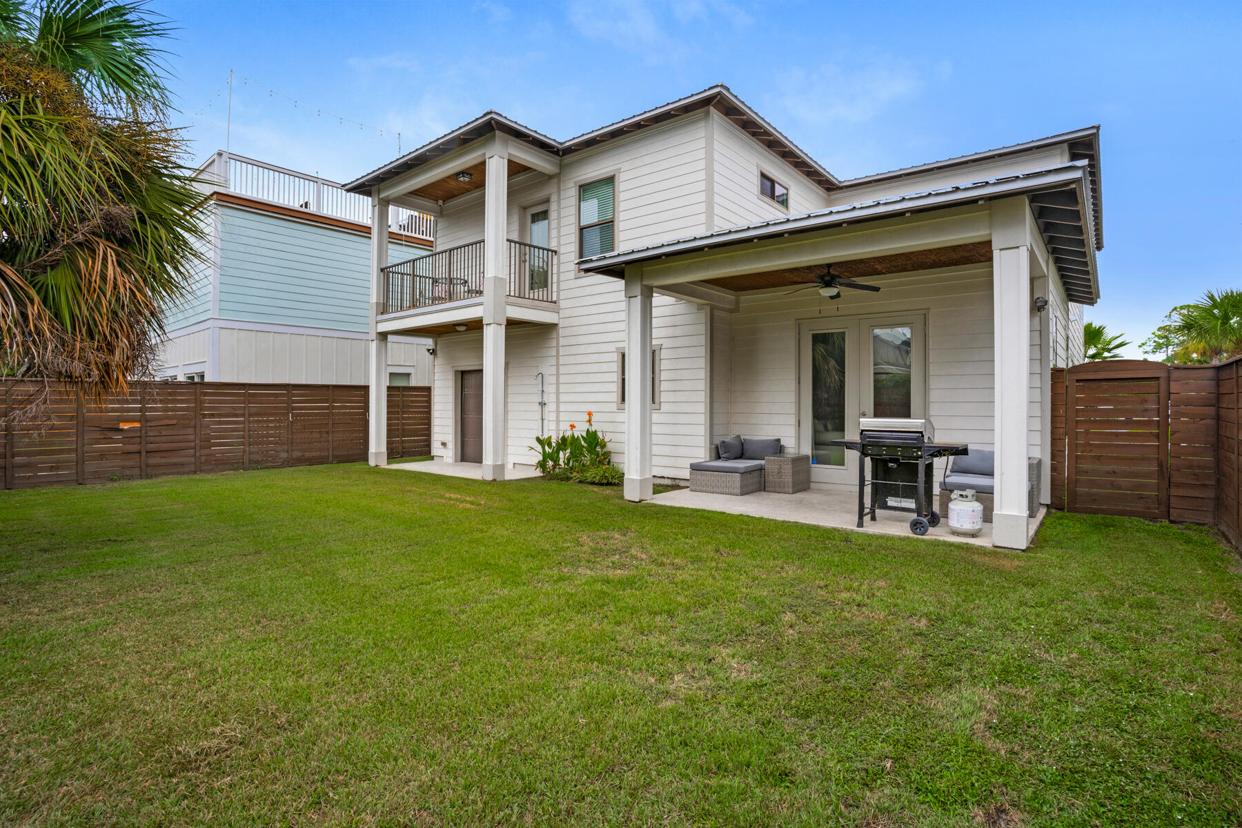 FRANGISTA BEACH 2ND ADDN - Residential
