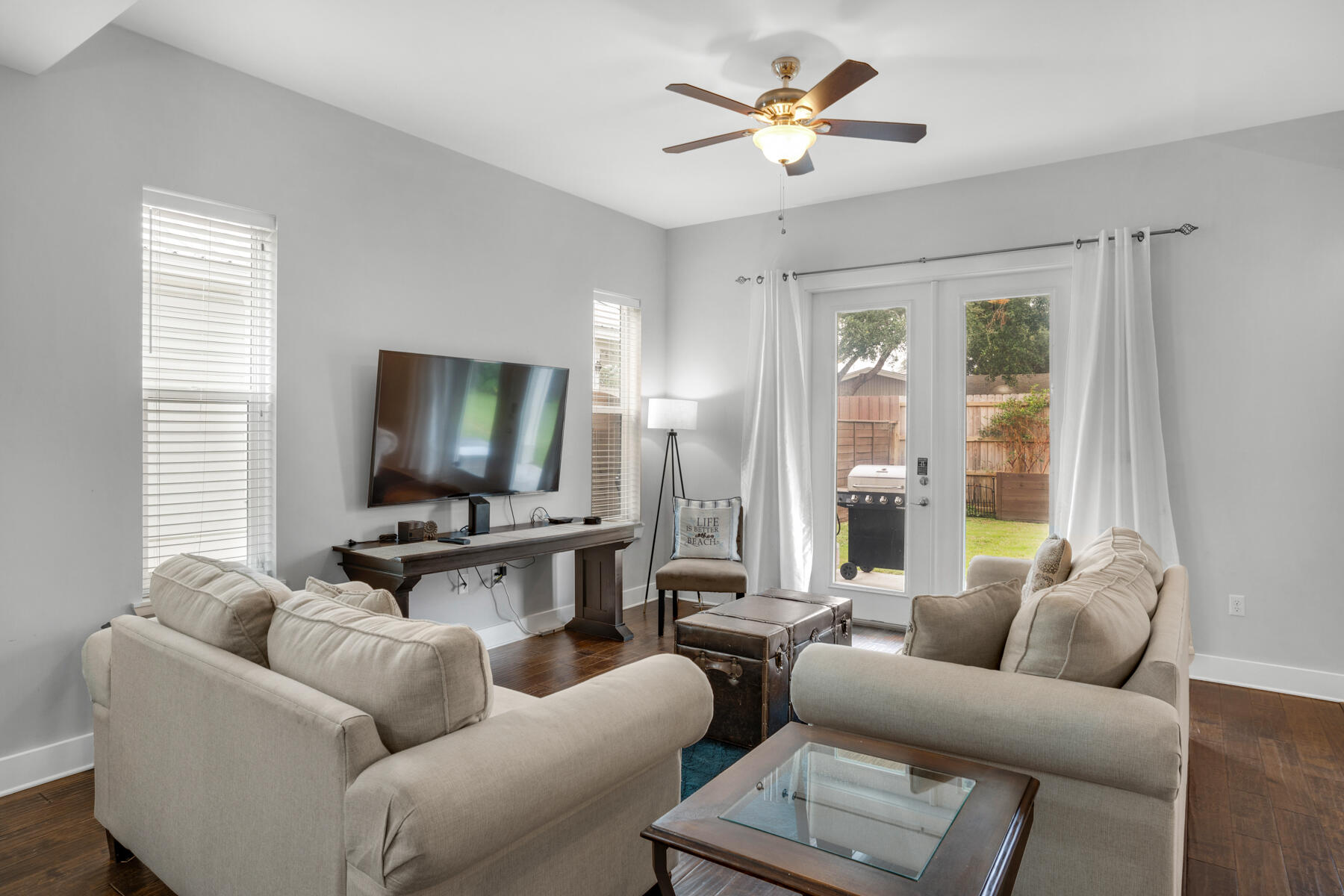 FRANGISTA BEACH 2ND ADDN - Residential
