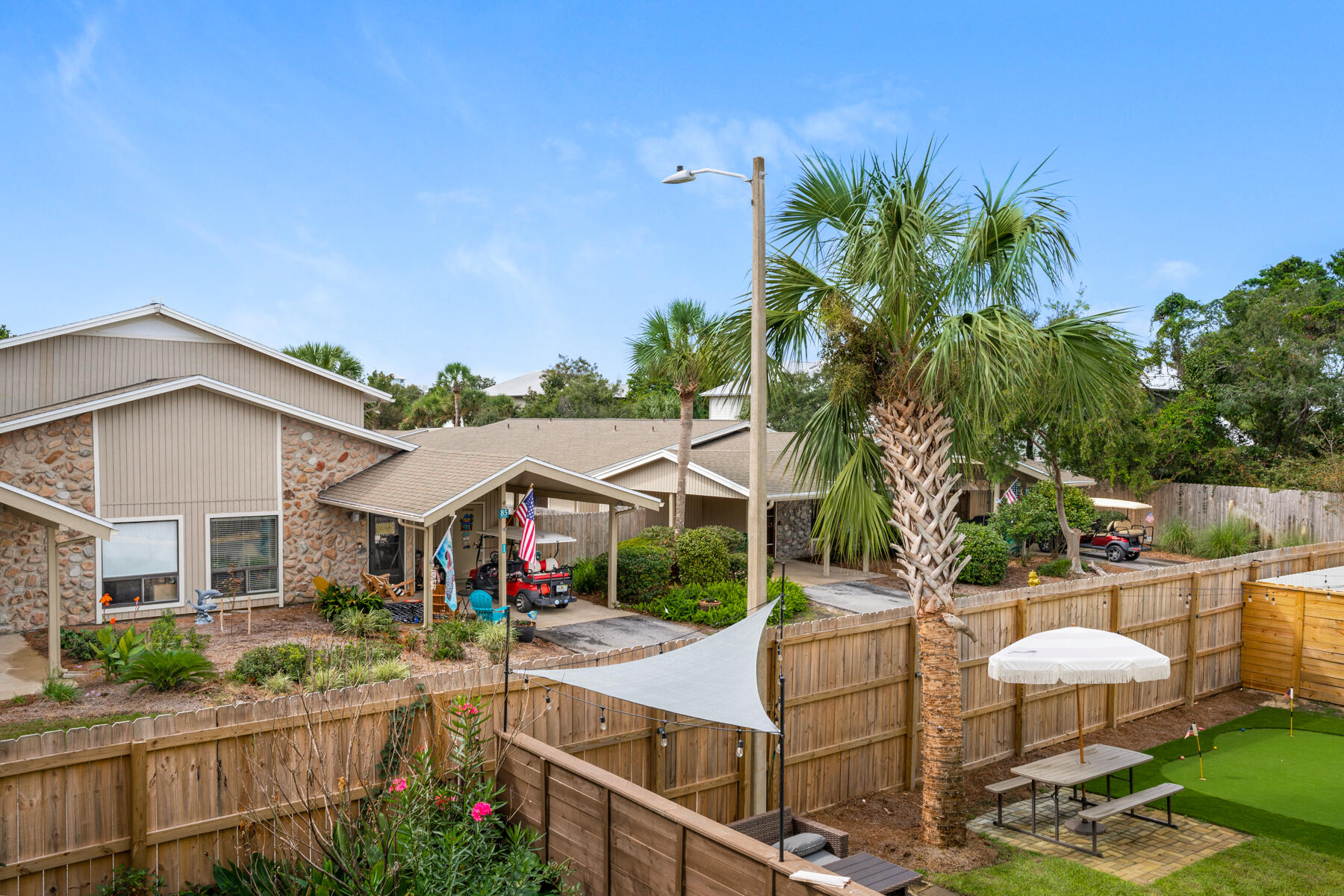 FRANGISTA BEACH 2ND ADDN - Residential