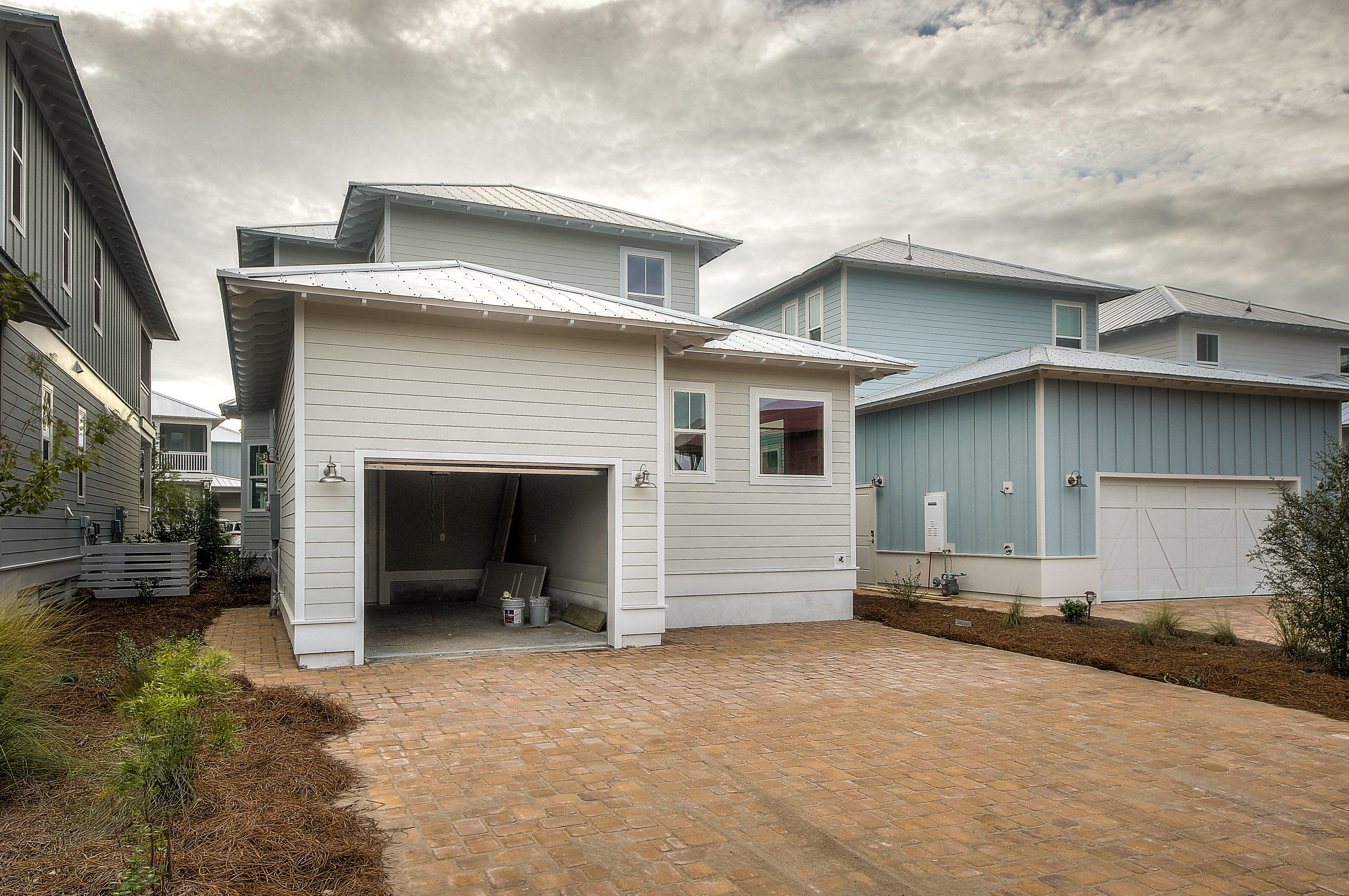 NATUREWALK AT SEAGROVE - Residential