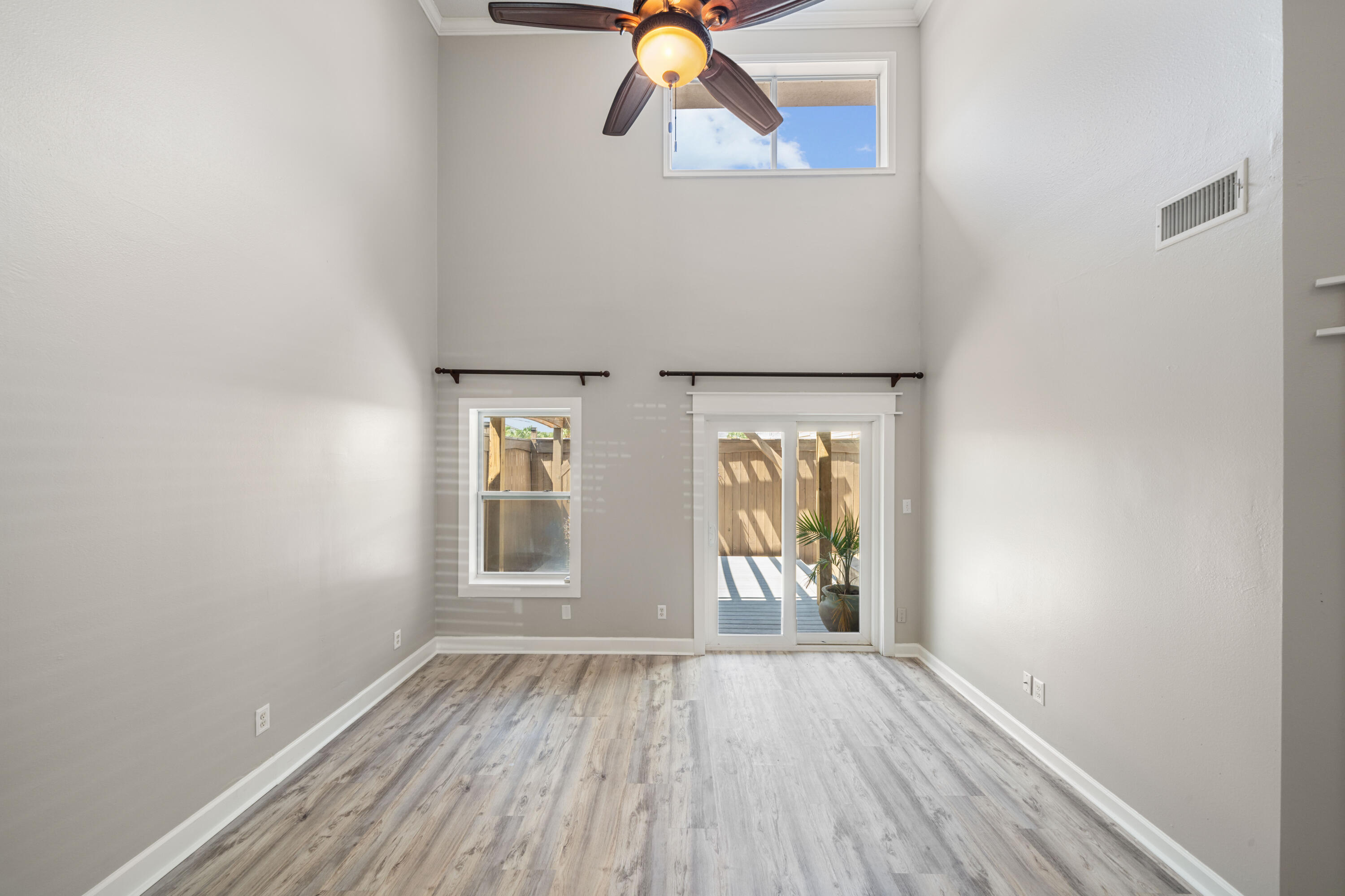 DURANGO WINDS T/H - Residential