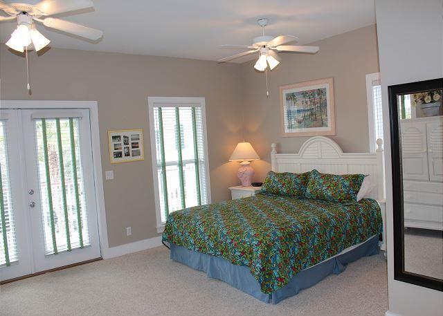 CASSINE VILLAGE - Residential