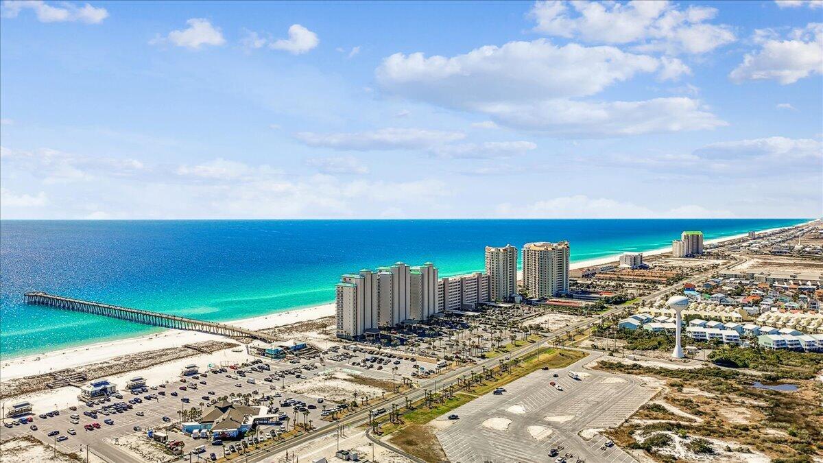 SUMMERWIND CONDOS - Residential
