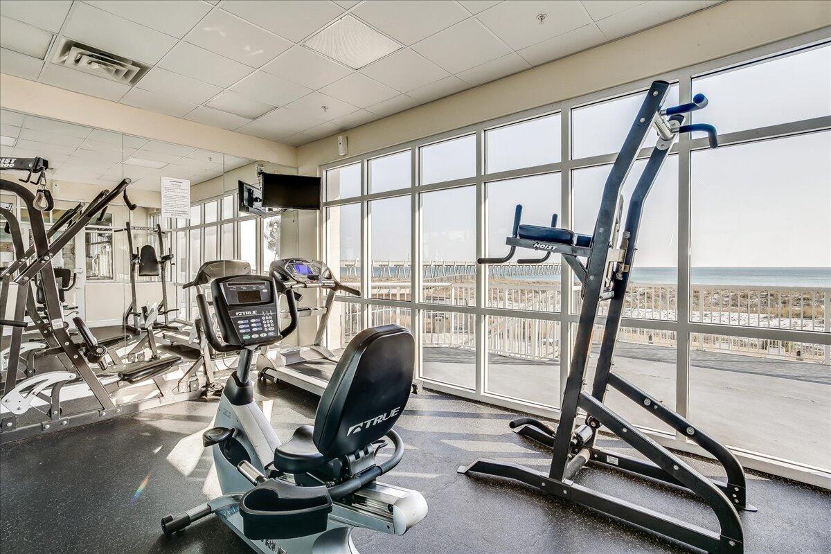 SUMMERWIND CONDOS - Residential
