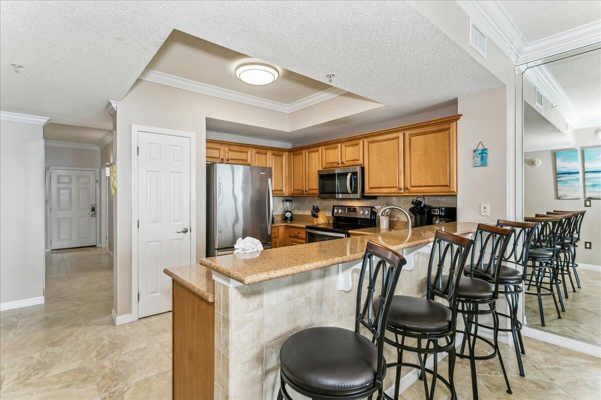 SUMMERWIND CONDOS - Residential